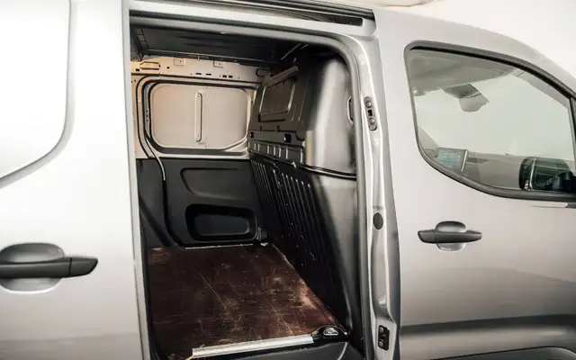 Opel Combo view 10