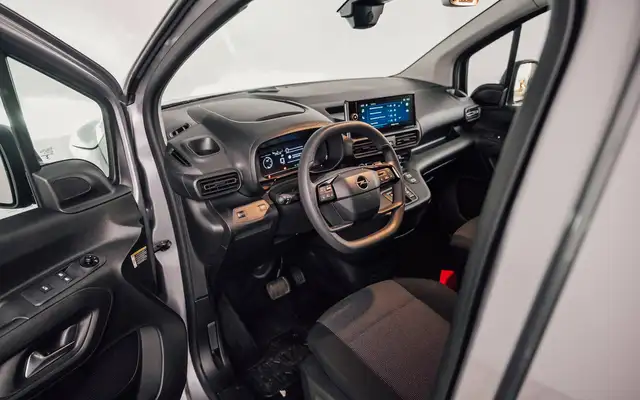 Opel Combo view 13