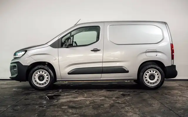 Opel Combo view 2
