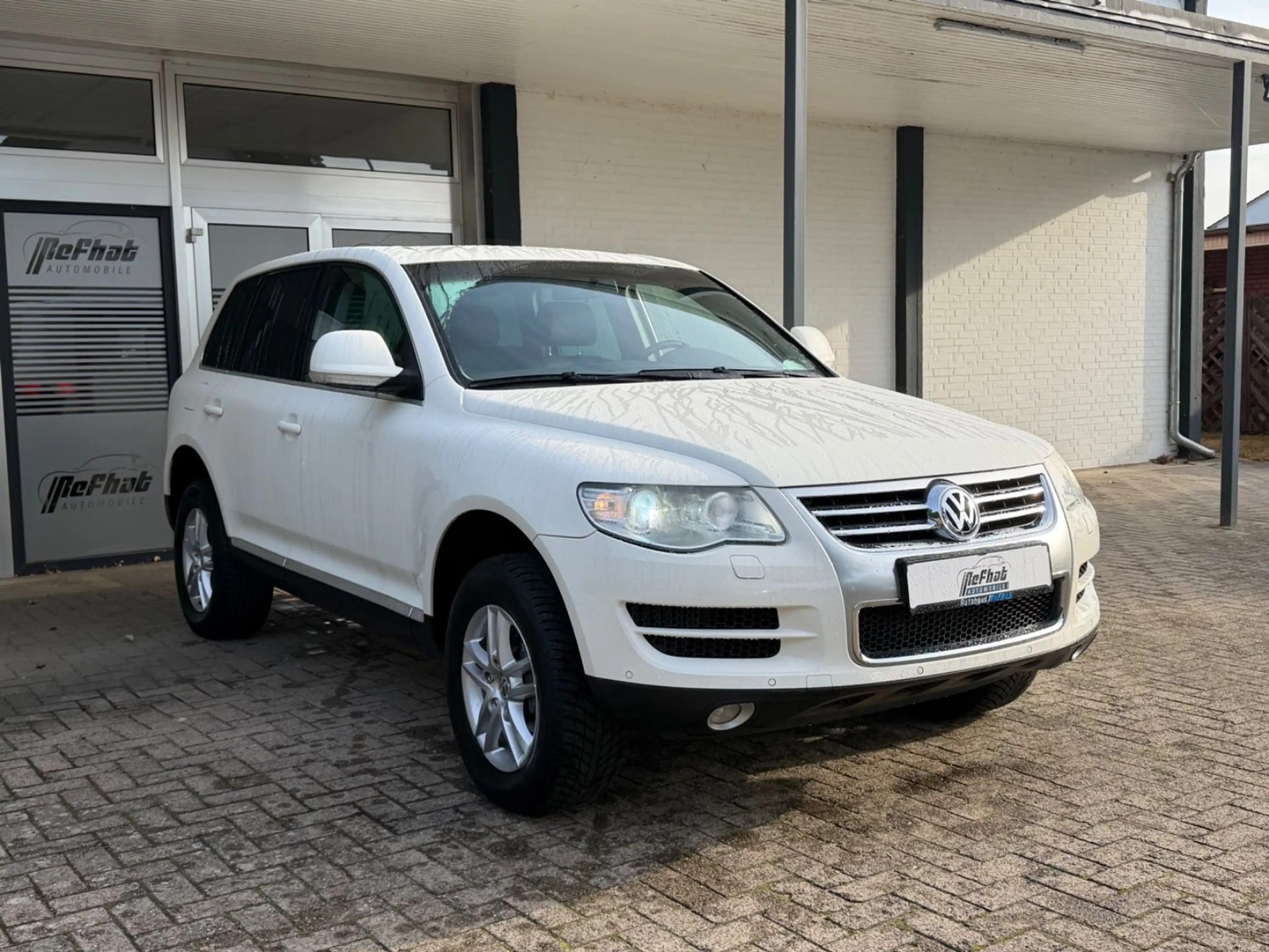 Volkswagen Touareg V6 TDI*PDC*AHK*SHZ*XENON* — photo 4