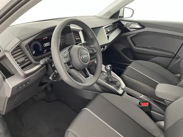 Audi A1 view 8