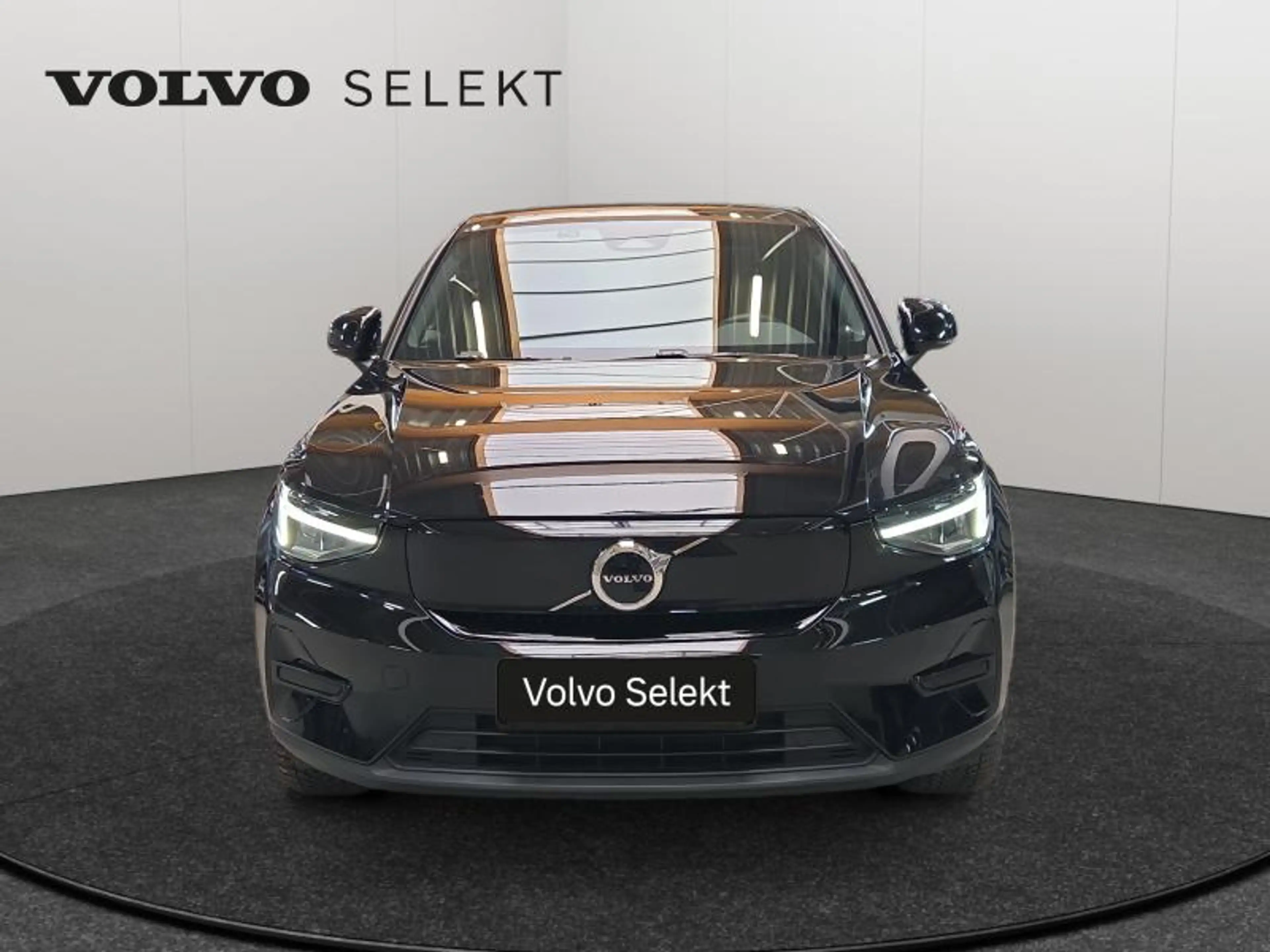 Volvo C40 Single Motor Extended Range / Electrique — photo 9