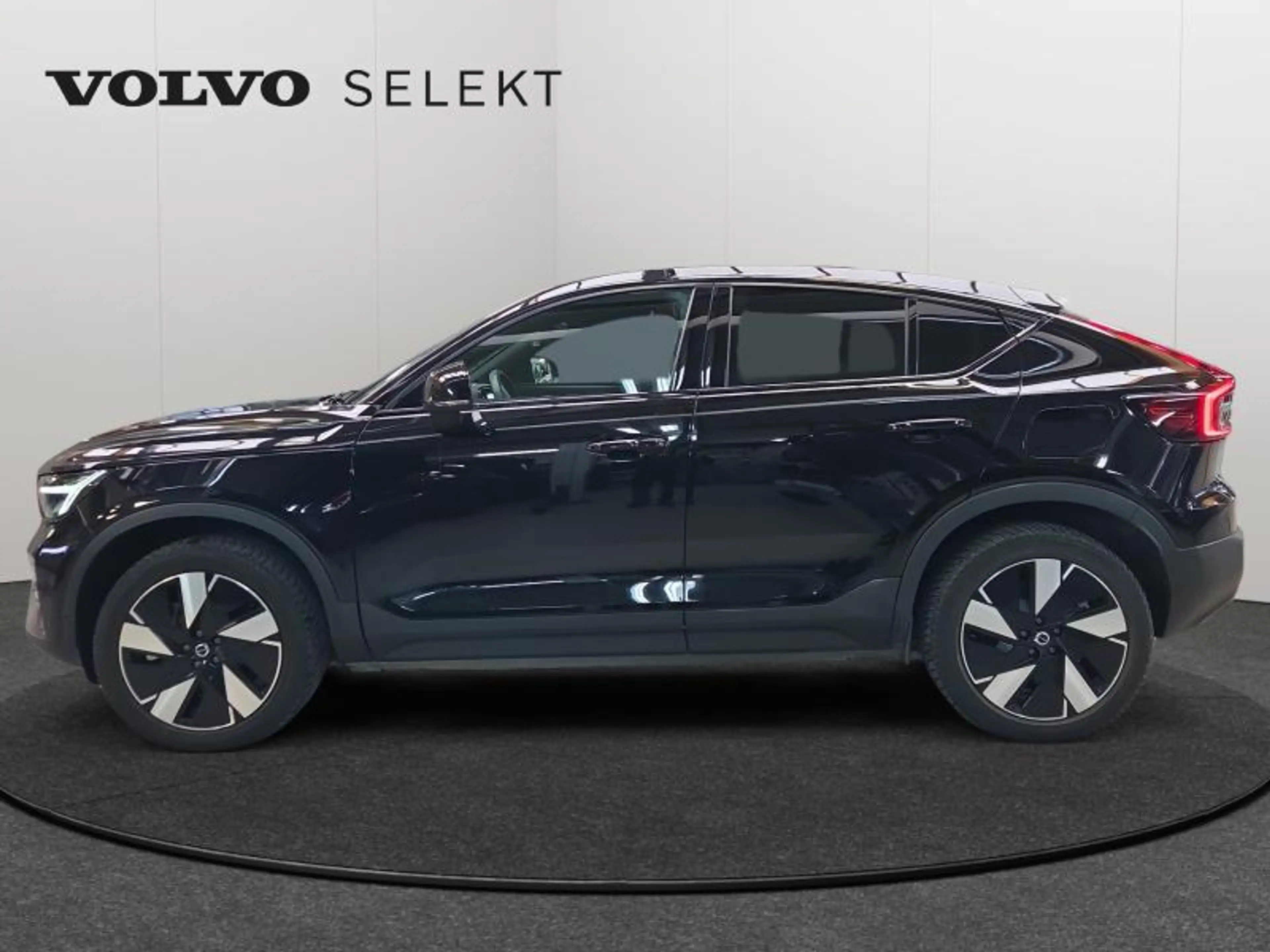 Volvo C40 Single Motor Extended Range / Electrique — photo 4