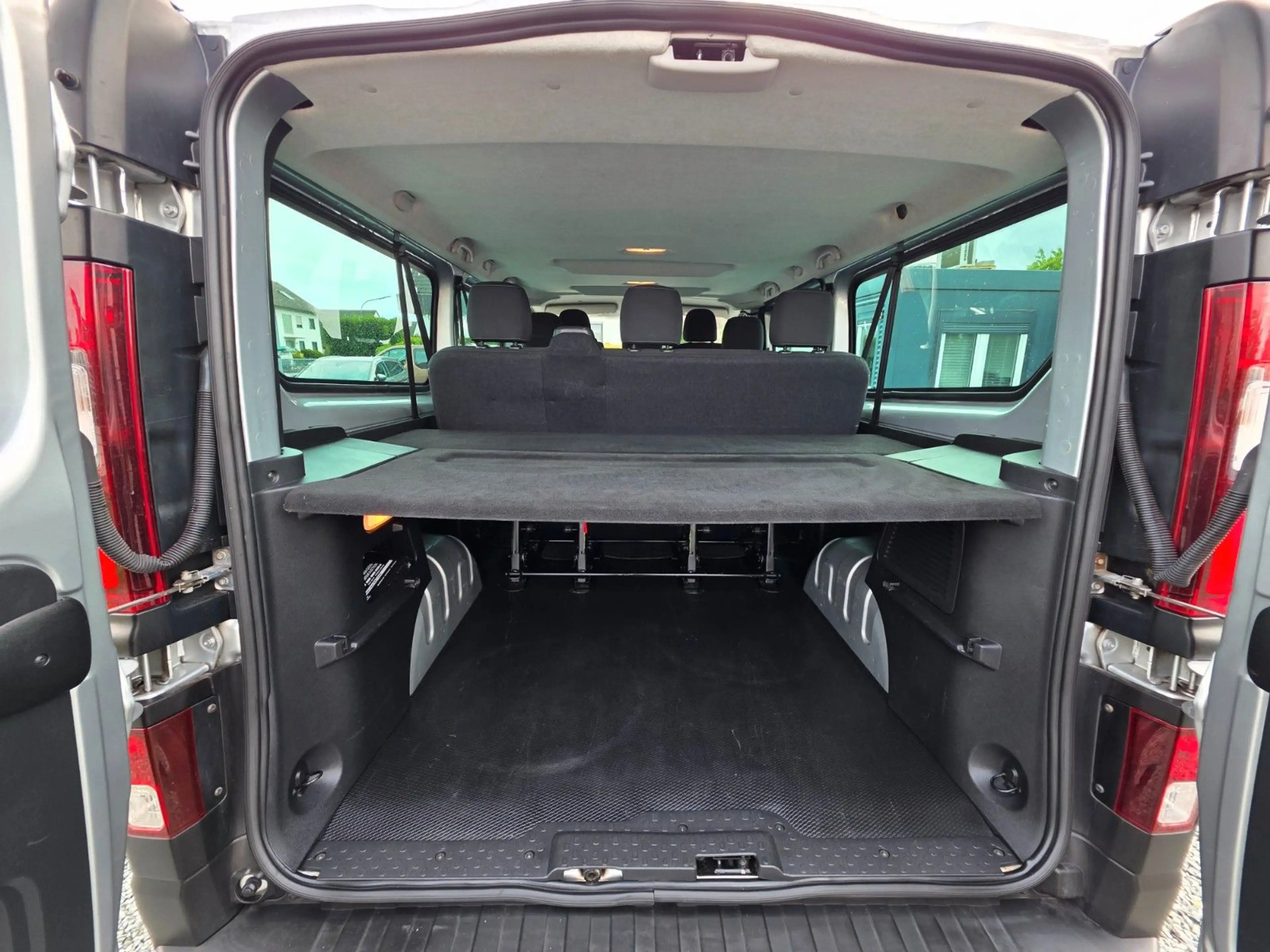 Opel Vivaro B L2H1 2,9t (1.HAND/KAMERA/AHK/8SITZER) — photo 11