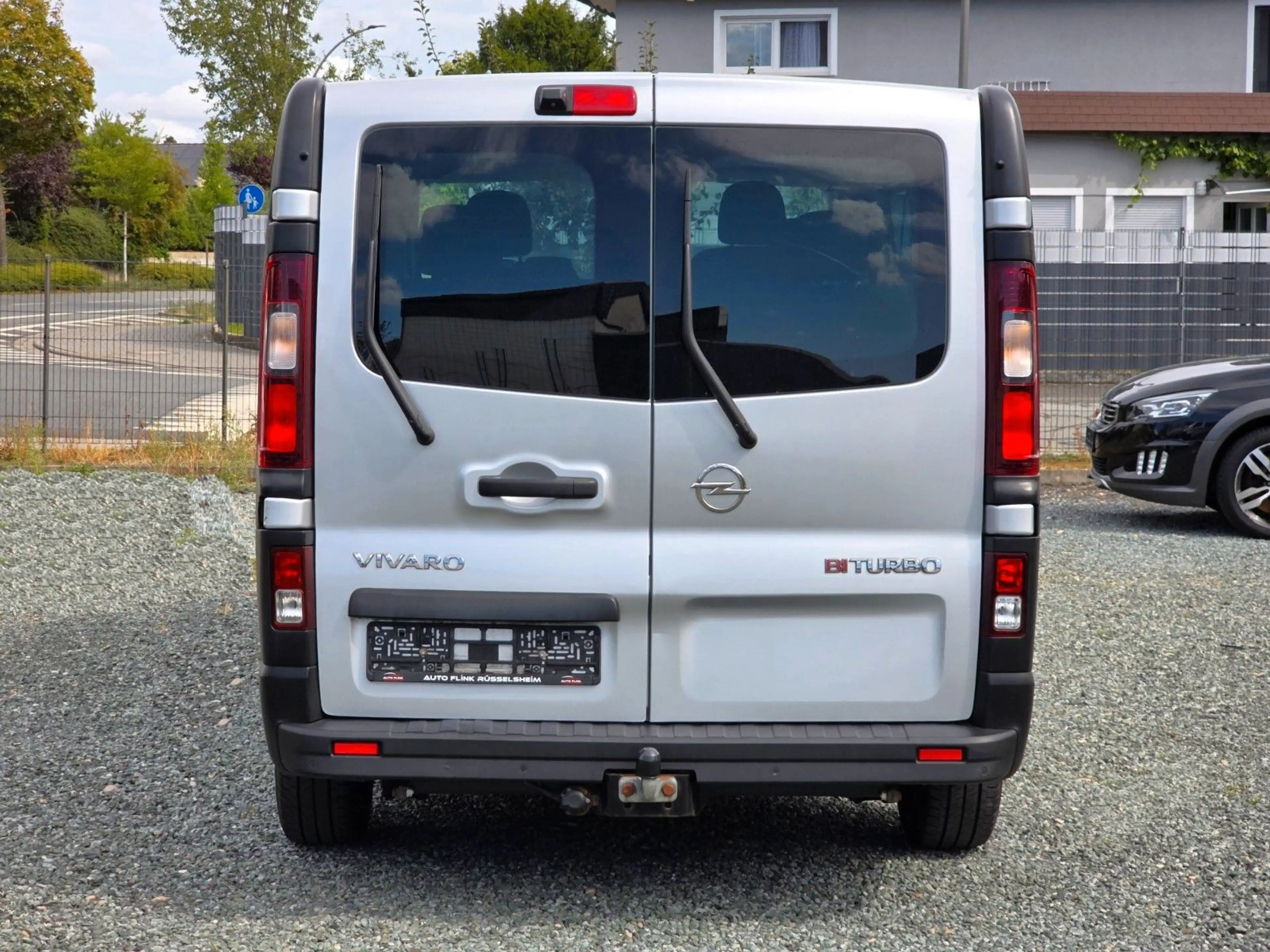 Opel Vivaro B L2H1 2,9t (1.HAND/KAMERA/AHK/8SITZER) — photo 6