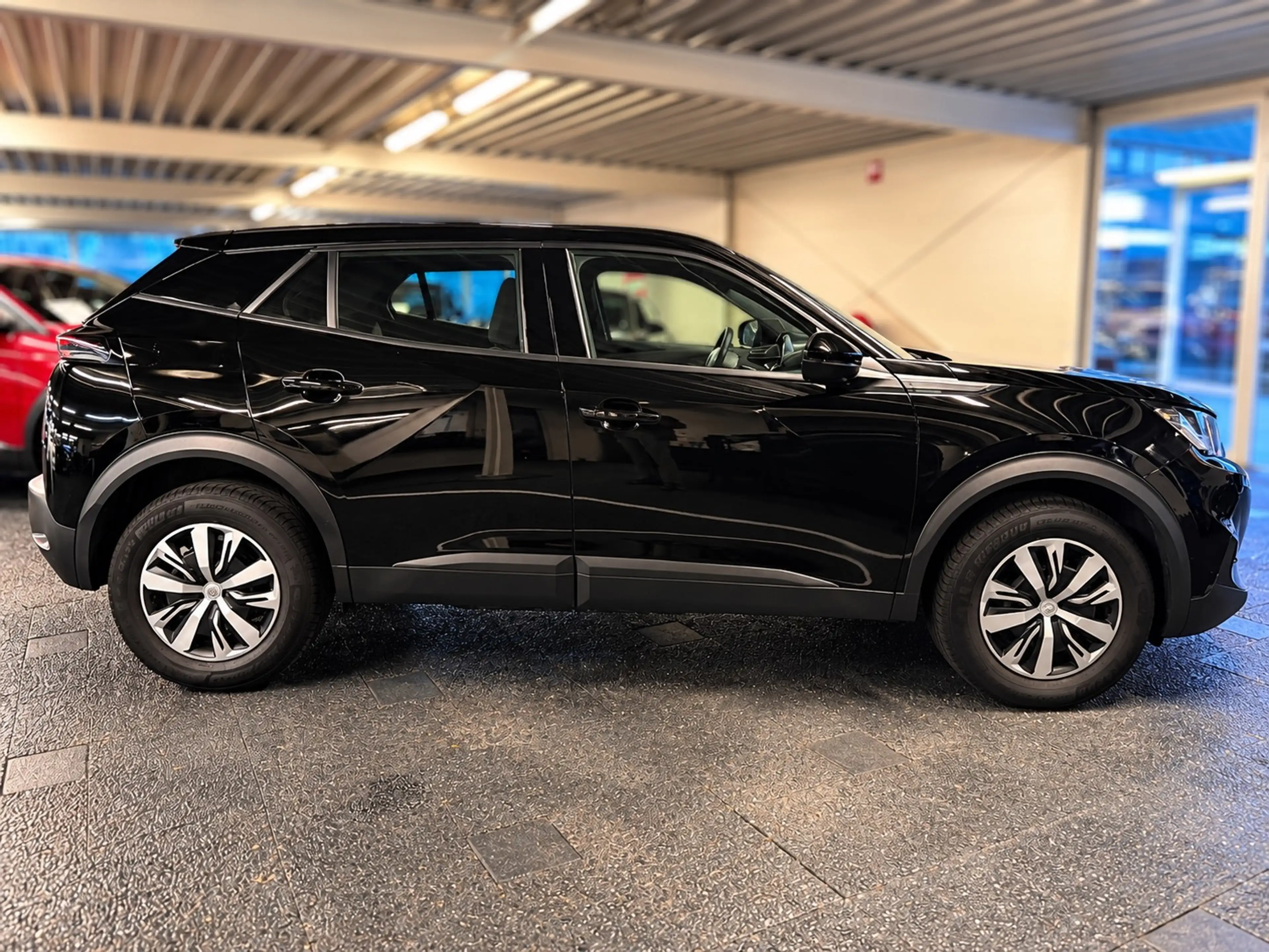 Peugeot 2008 1.2 PureTech | BINNENKORT VERWACHT — photo 10