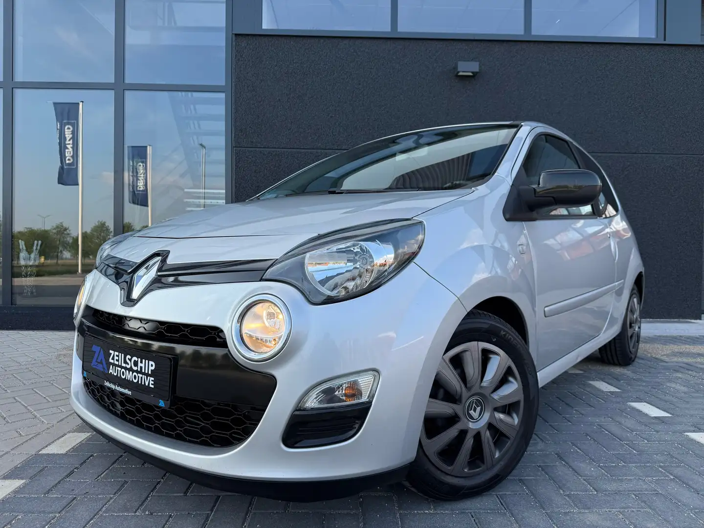 Renault Twingo 1.2 16V Dynamique Faclift|Panoramadak|Airco|Nap| Grigio - 1