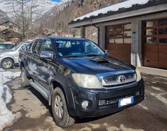 HiLux III 2005 2.5 extra cab DLX 140cv