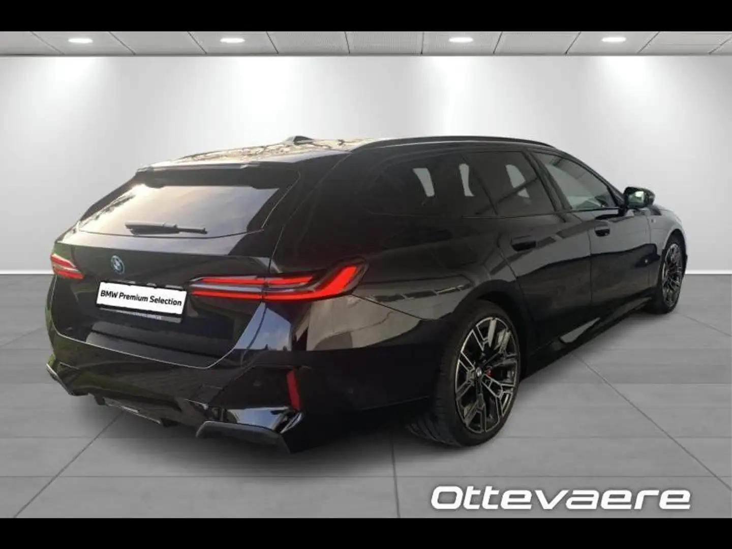 BMW 530 Touring M Sportpakket Nero - 2