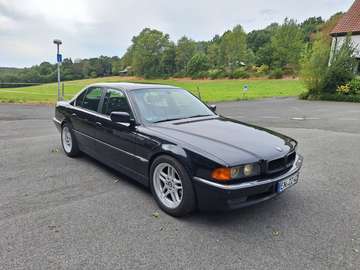 7er 740i