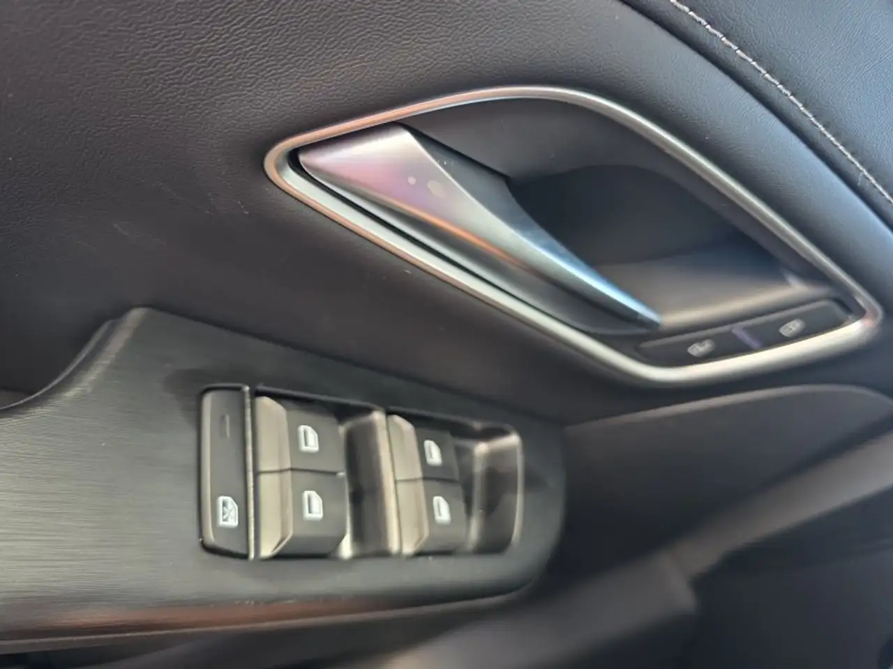 MG ZS Luxury 1,5 Hybrid+ 197PS Pano/18*Alu/LED/Navi/Lede, миниатюра 21