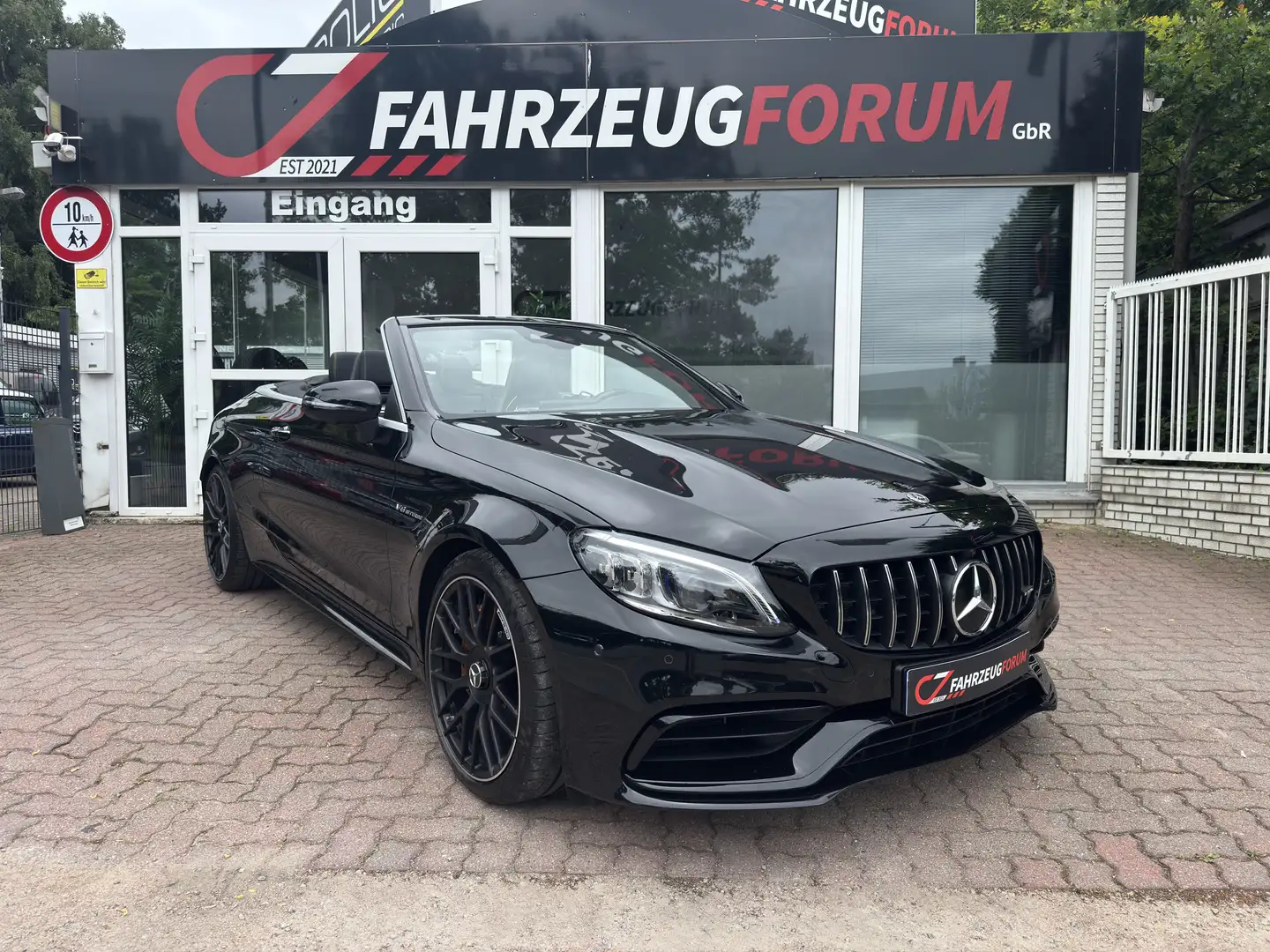 Mercedes-Benz C 63 AMG S Cabrio Performance*LED*VirtualCockpit Schwarz - 1