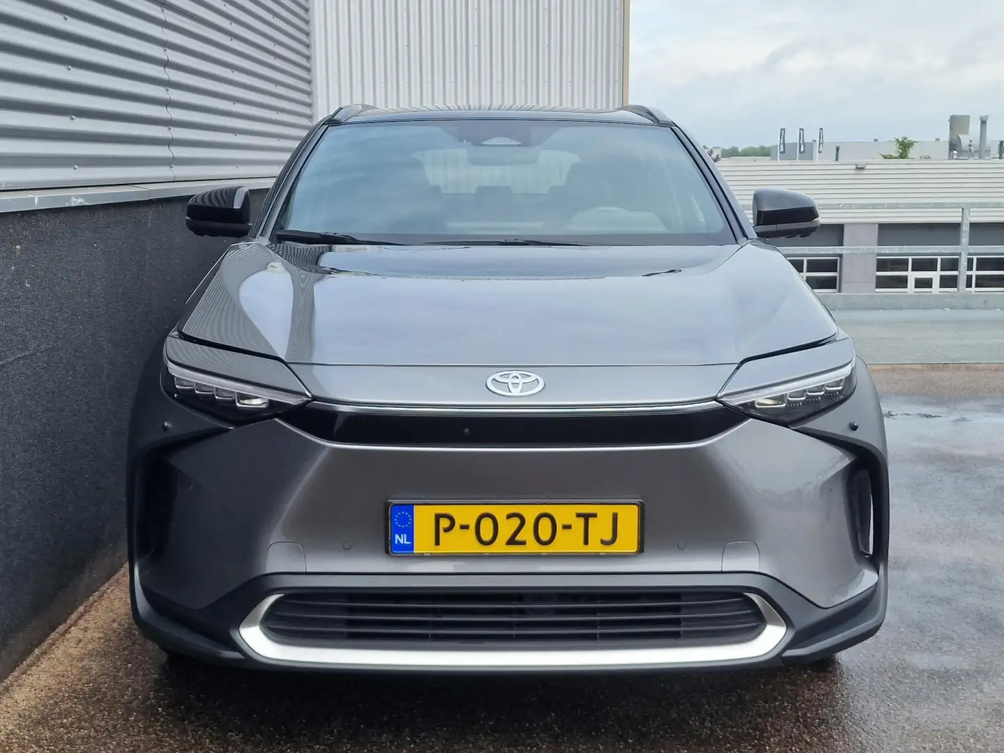 Toyota bZ4X Launch Edition Premium 71 kWh Meest Luxe BZ4X incl Gris - 2