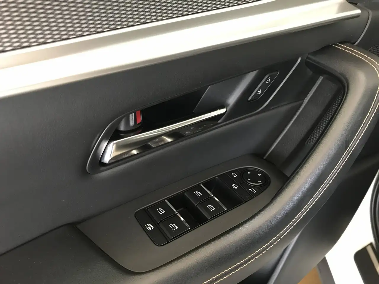 Mazda CX-60 e-SKYACTIV PHEV HOMURA CON-P DRI-P COM-P PAN-P, миниатюра 17