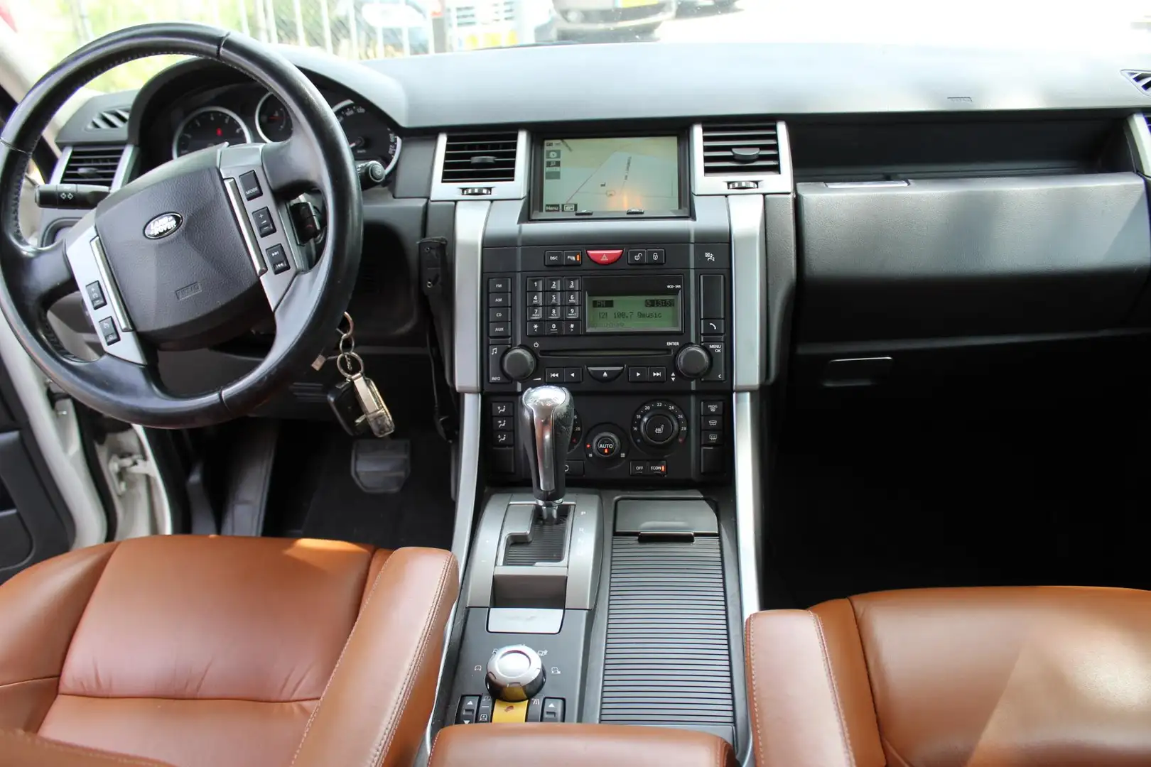 Land Rover Range Rover Sport 4.2 V8 Supercharged AUTOMAAT.nw apk 2025.. NAP... Wit - 2