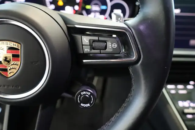 Porsche Panamera view 27