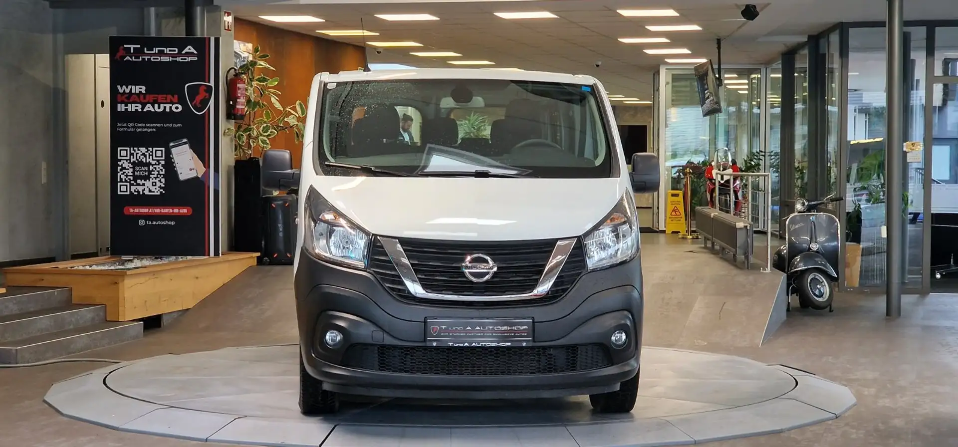 Nissan NV300 NV 300 8-Sitzer *AHK*Kamera*PDC* Weiß - 2