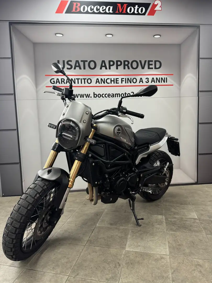 Benelli Leoncino 800 TRAIL Grigio - 1