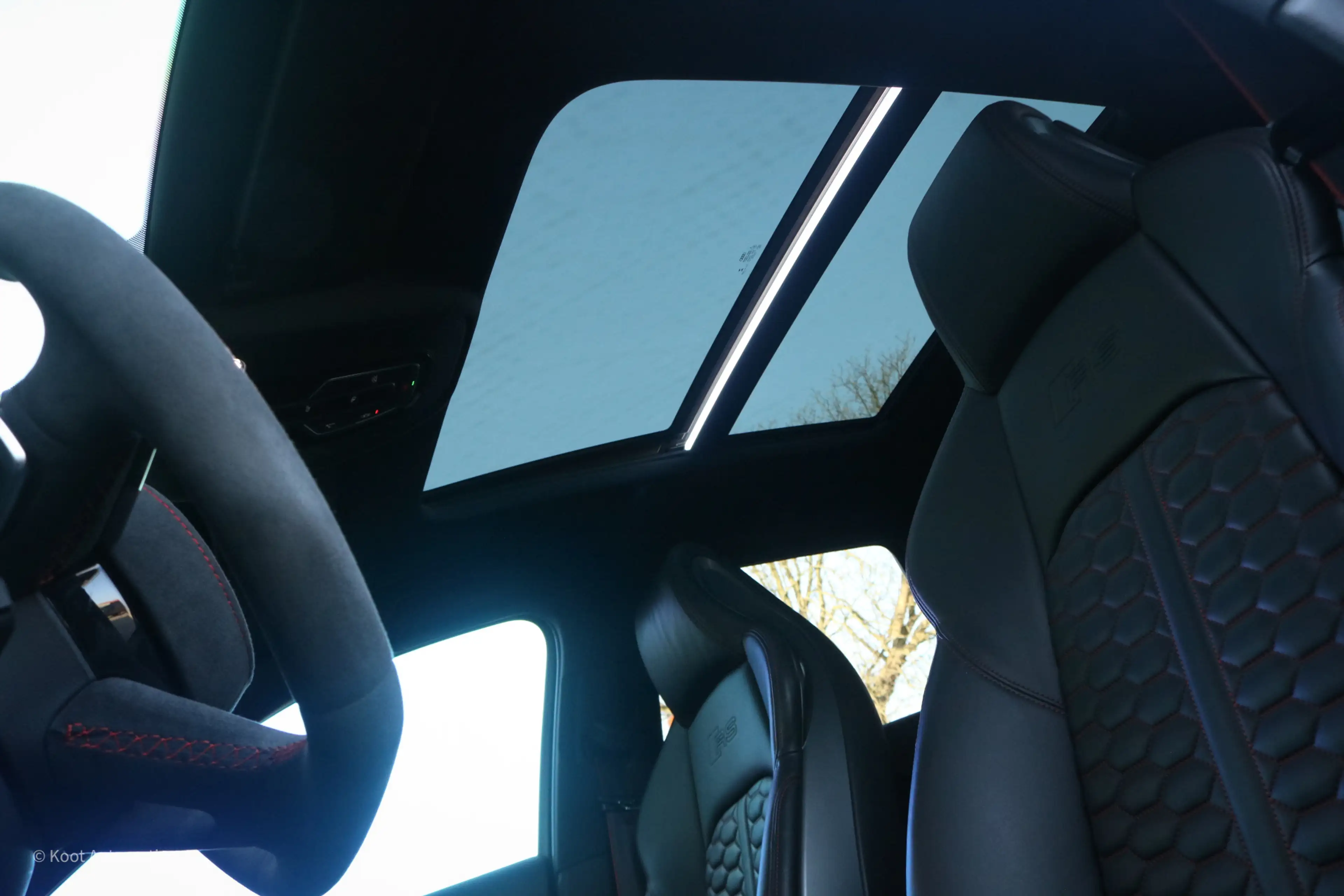 Audi RS4 Avant 2.9 TFSI Quattro | Stage 2 | Miltek | Pano | — photo 3