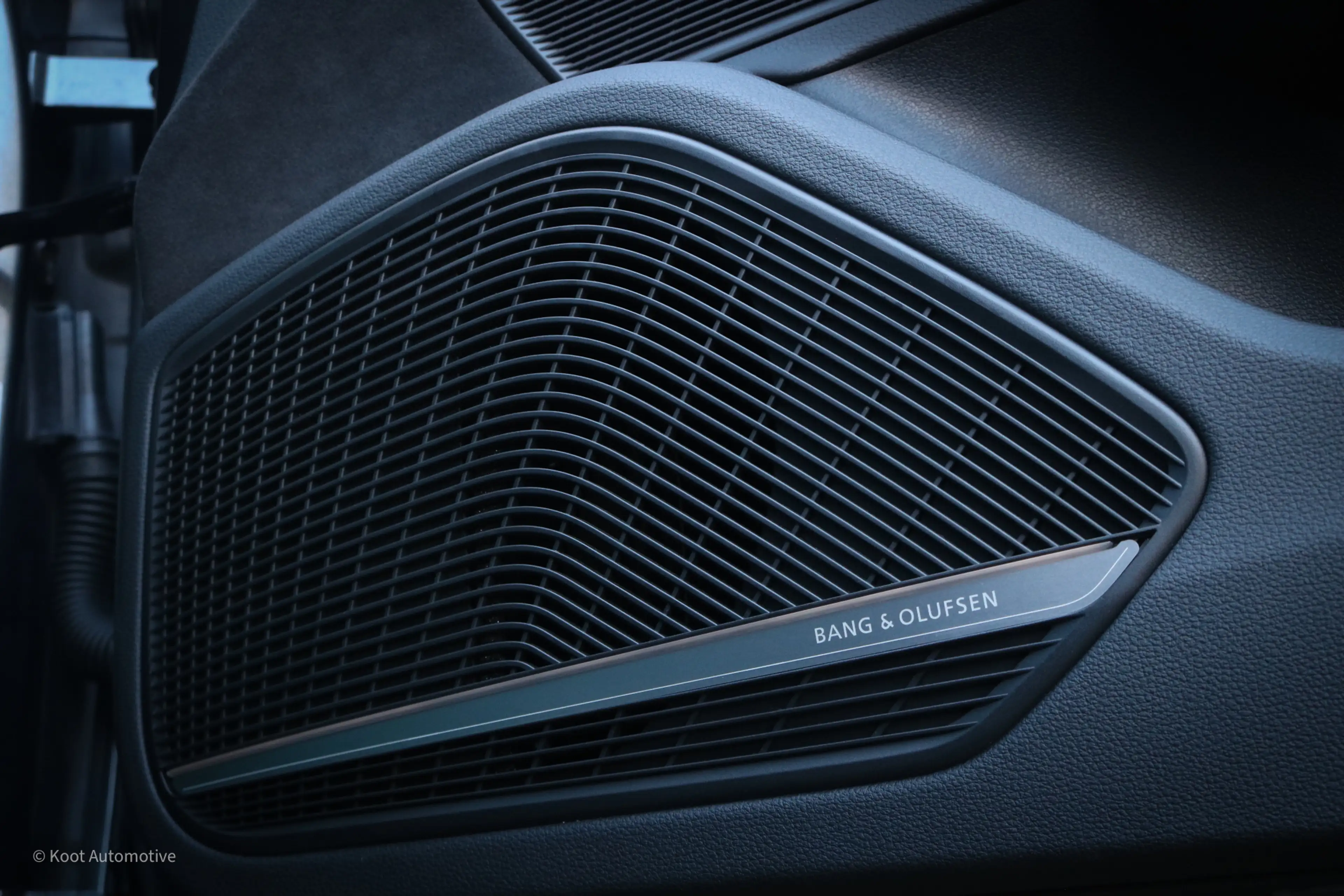 Audi RS4 Avant 2.9 TFSI Quattro | Stage 2 | Miltek | Pano | — photo 40