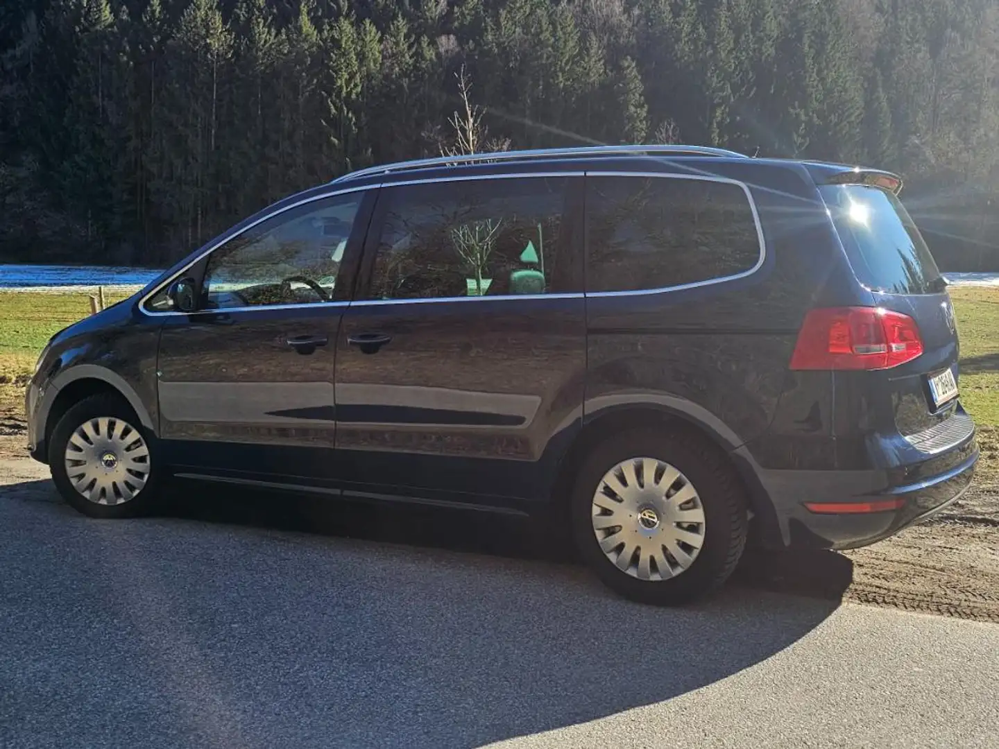 Volkswagen Sharan Sharan Highline BMT 2,0 TDI DPF Highline Blau - 2