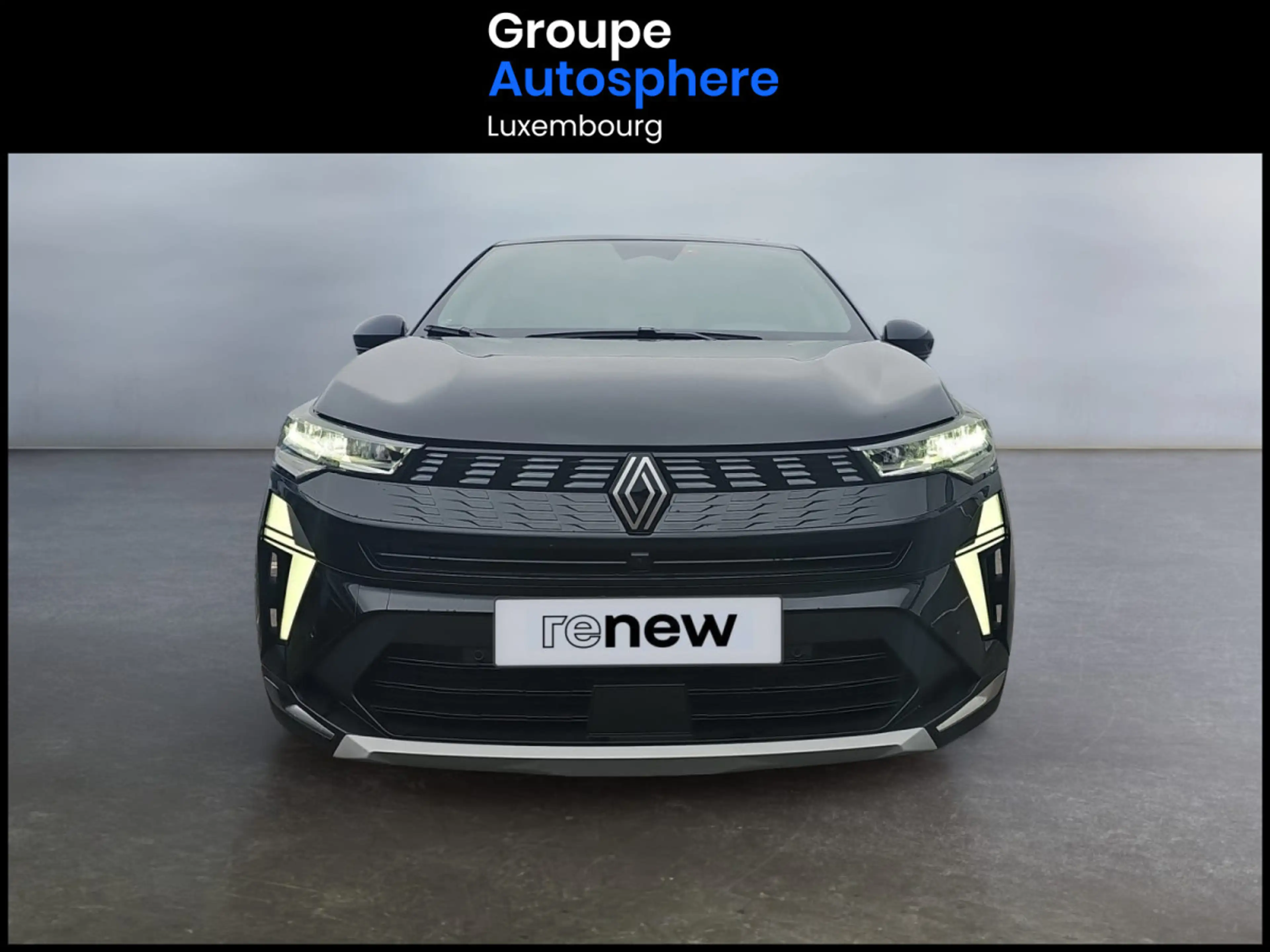 Renault Symbioz Iconic E-Tech full hybrid 145 hp — photo 2