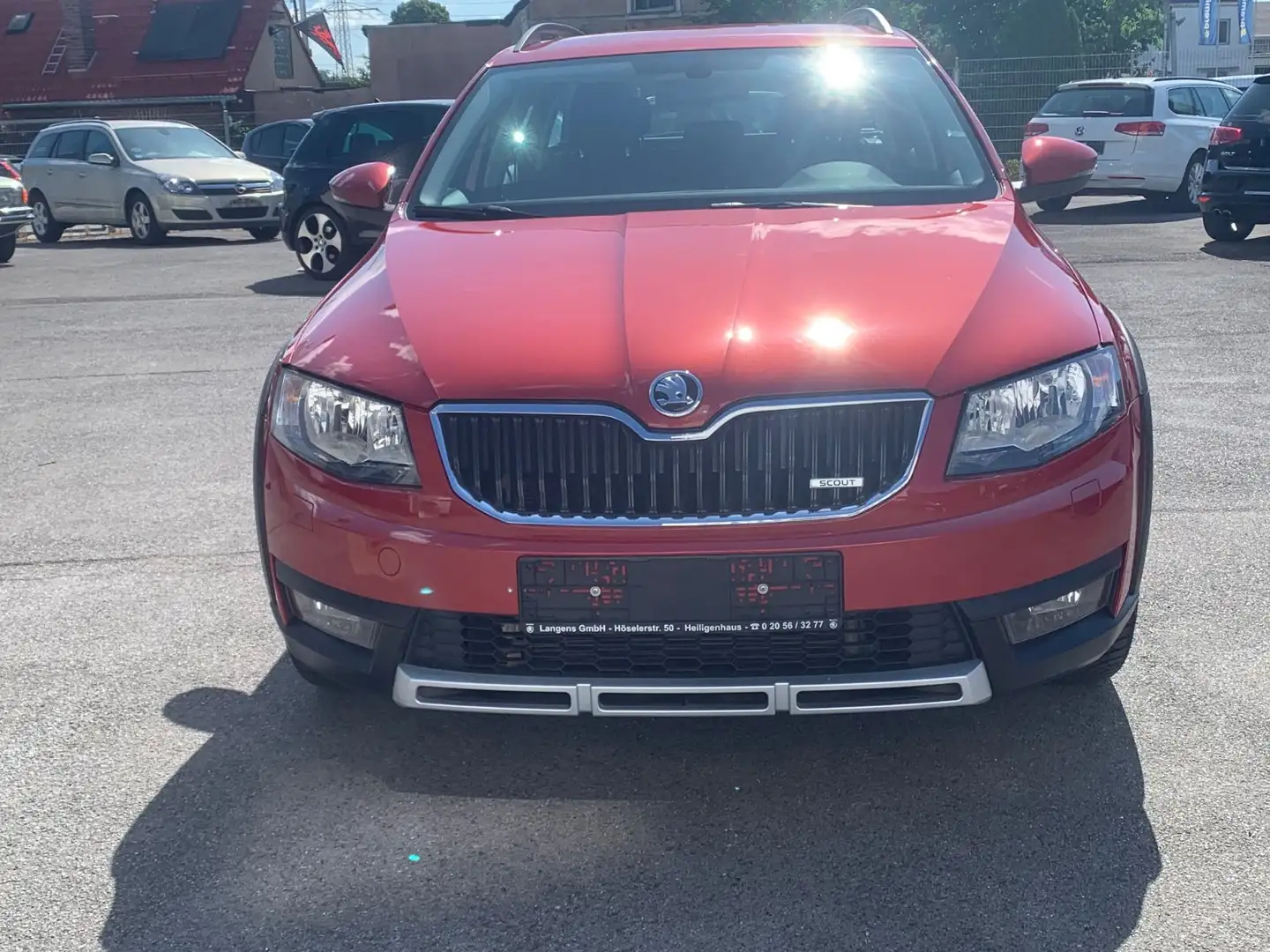 Skoda Octavia Combi Scout 4x4 Rot - 2