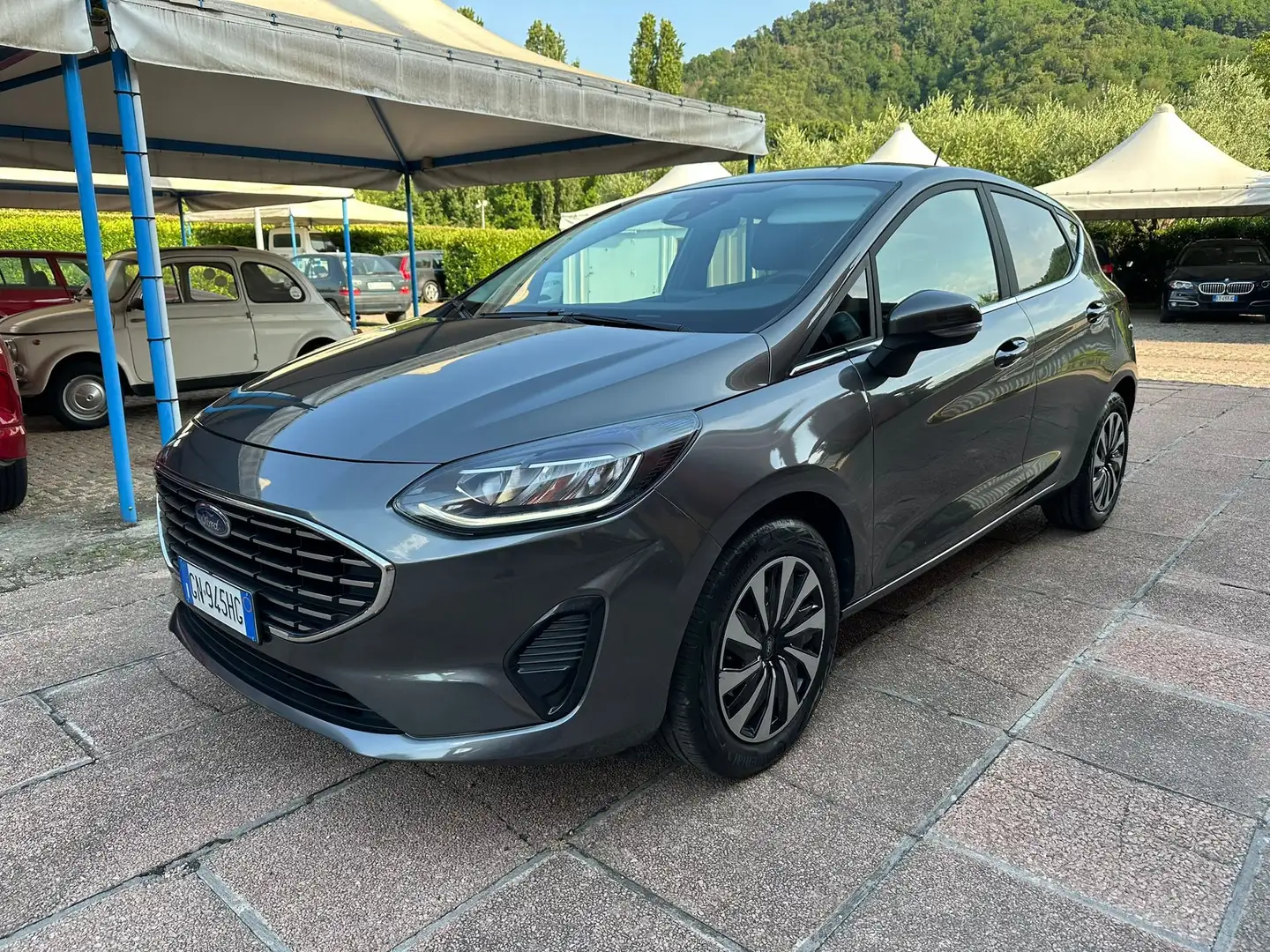 Ford Fiesta Fiesta VII 2022 5p 5p 1.1 Titanium 75cv Gris - 2