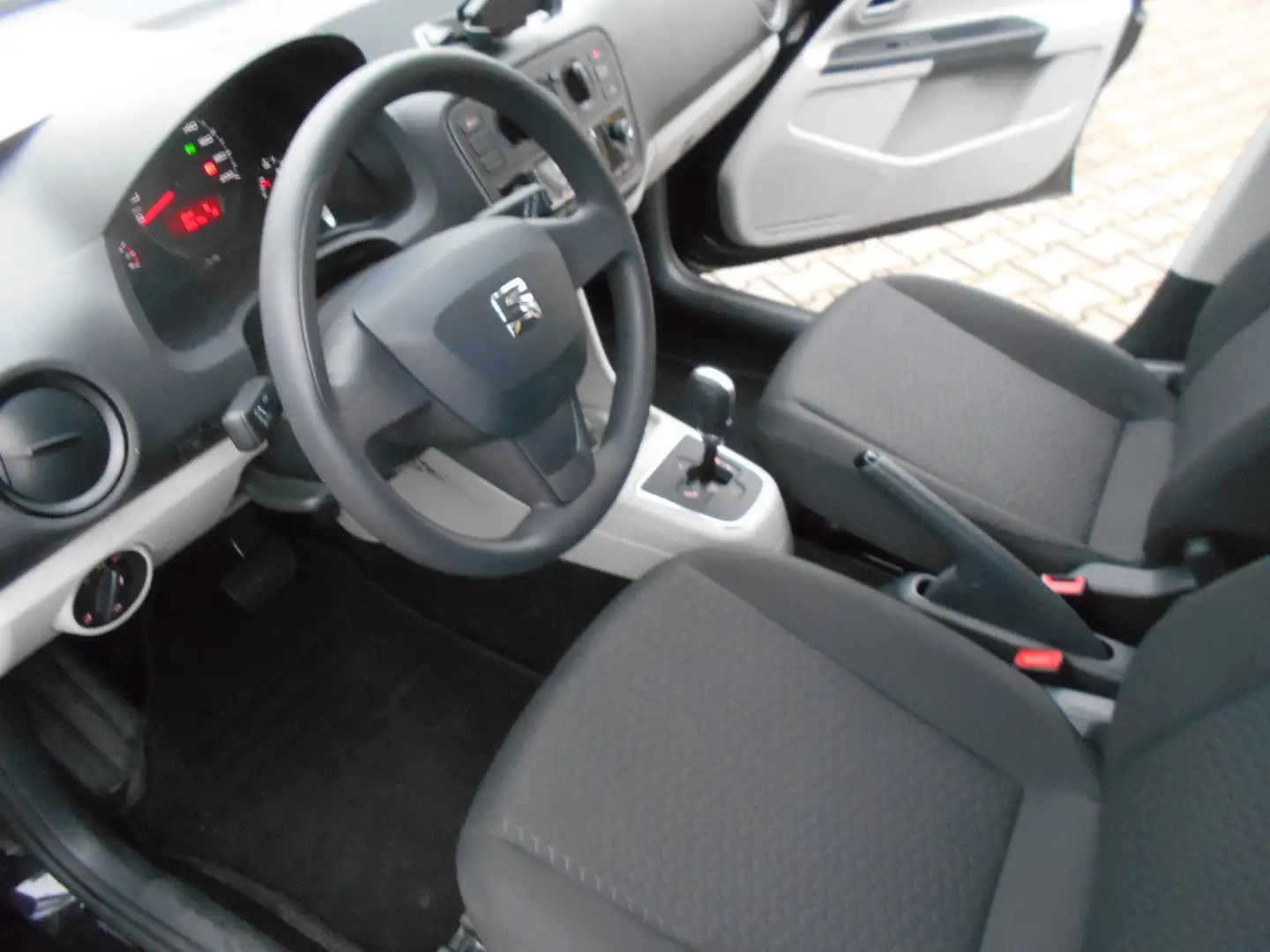 SEAT Mii Style/Klima/DAB Radio/el.FH/Servol/5trg./Automatik Schwarz - 2
