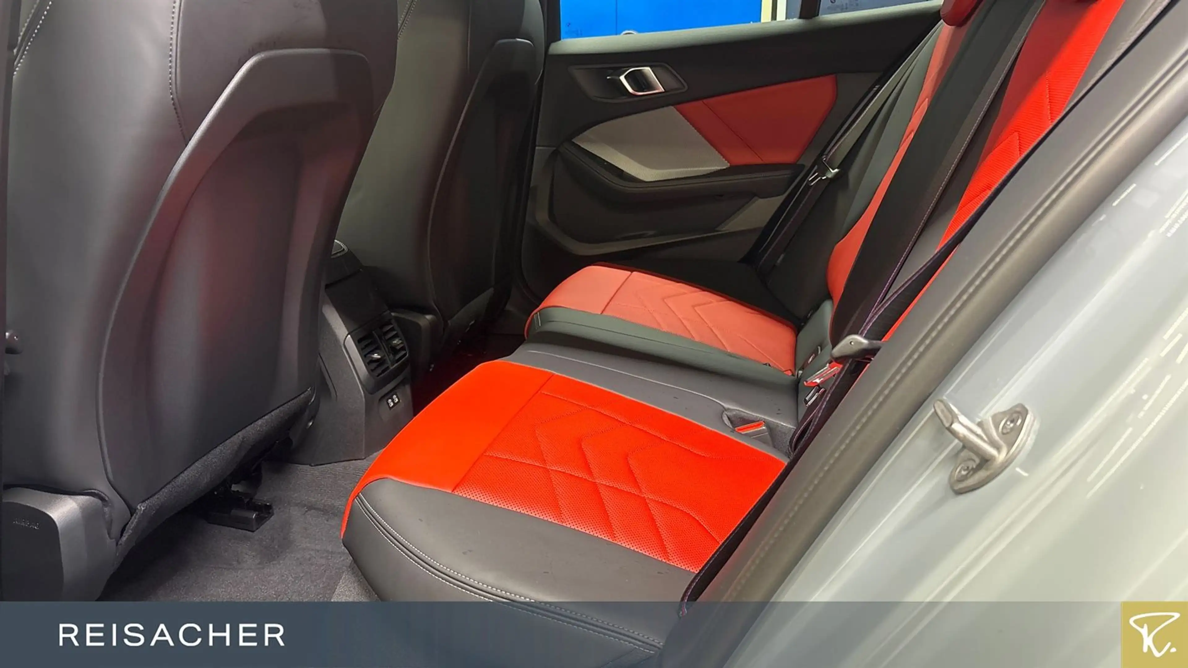 BMW 135 xDrive Sportpaket Autom. Parksystem DAB — photo 8