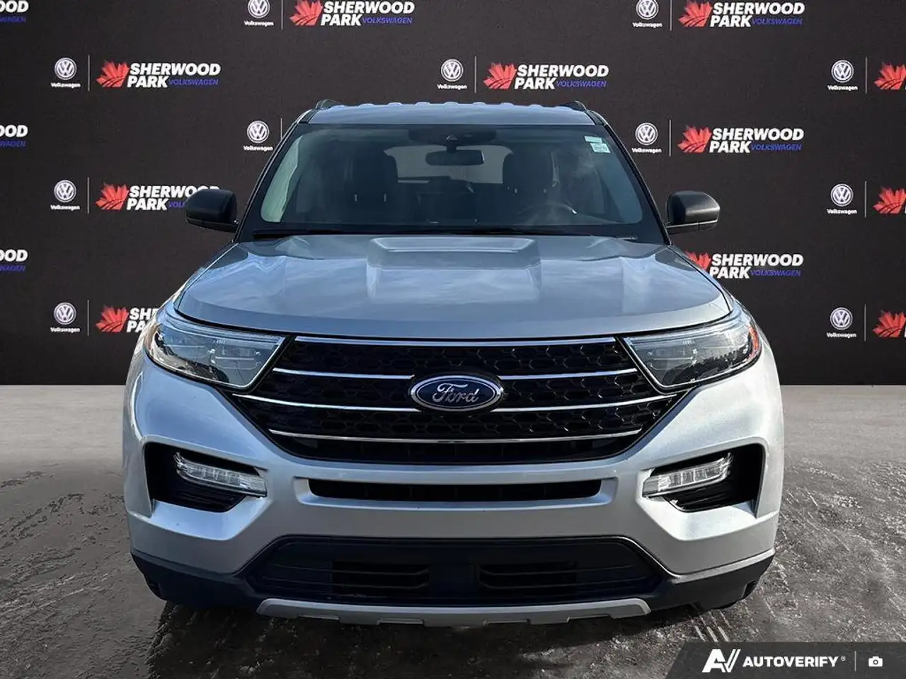 Ford Explorer снимка Ford Explorer