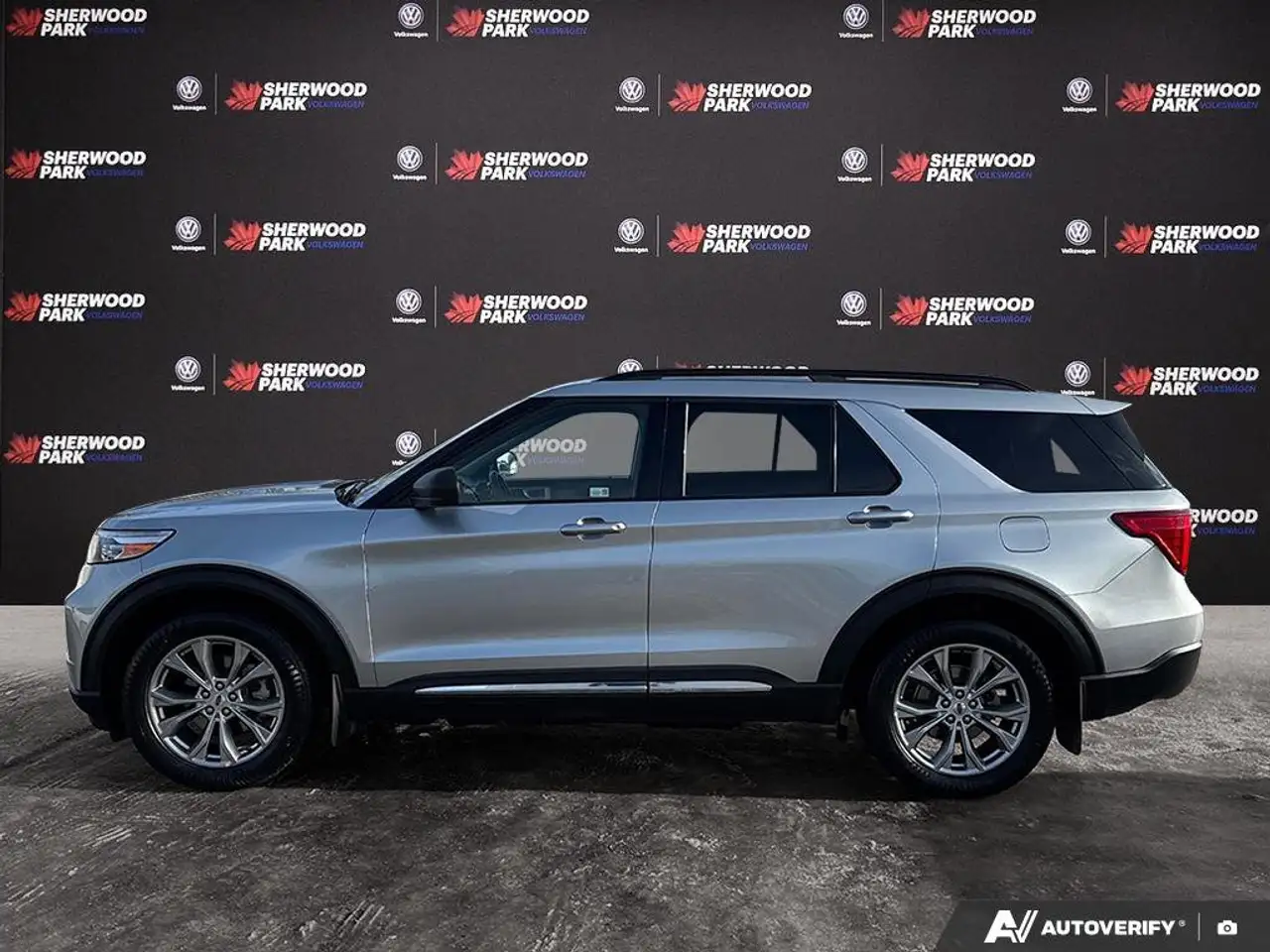 Ford Explorer снимка Ford Explorer