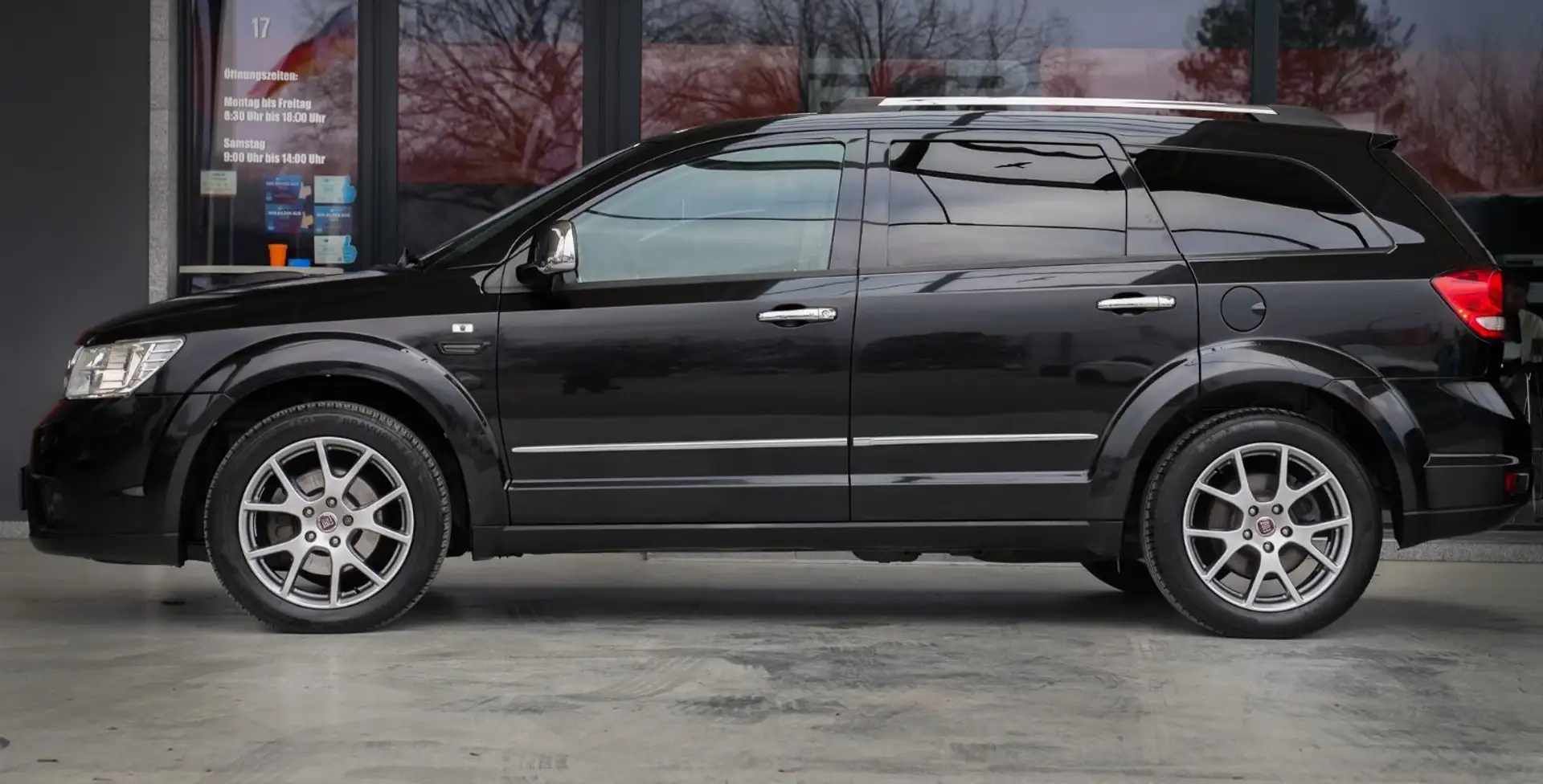 Fiat Freemont AWD *7- Sitzer/SHZ/Klimaaut./AHK* Schwarz - 2