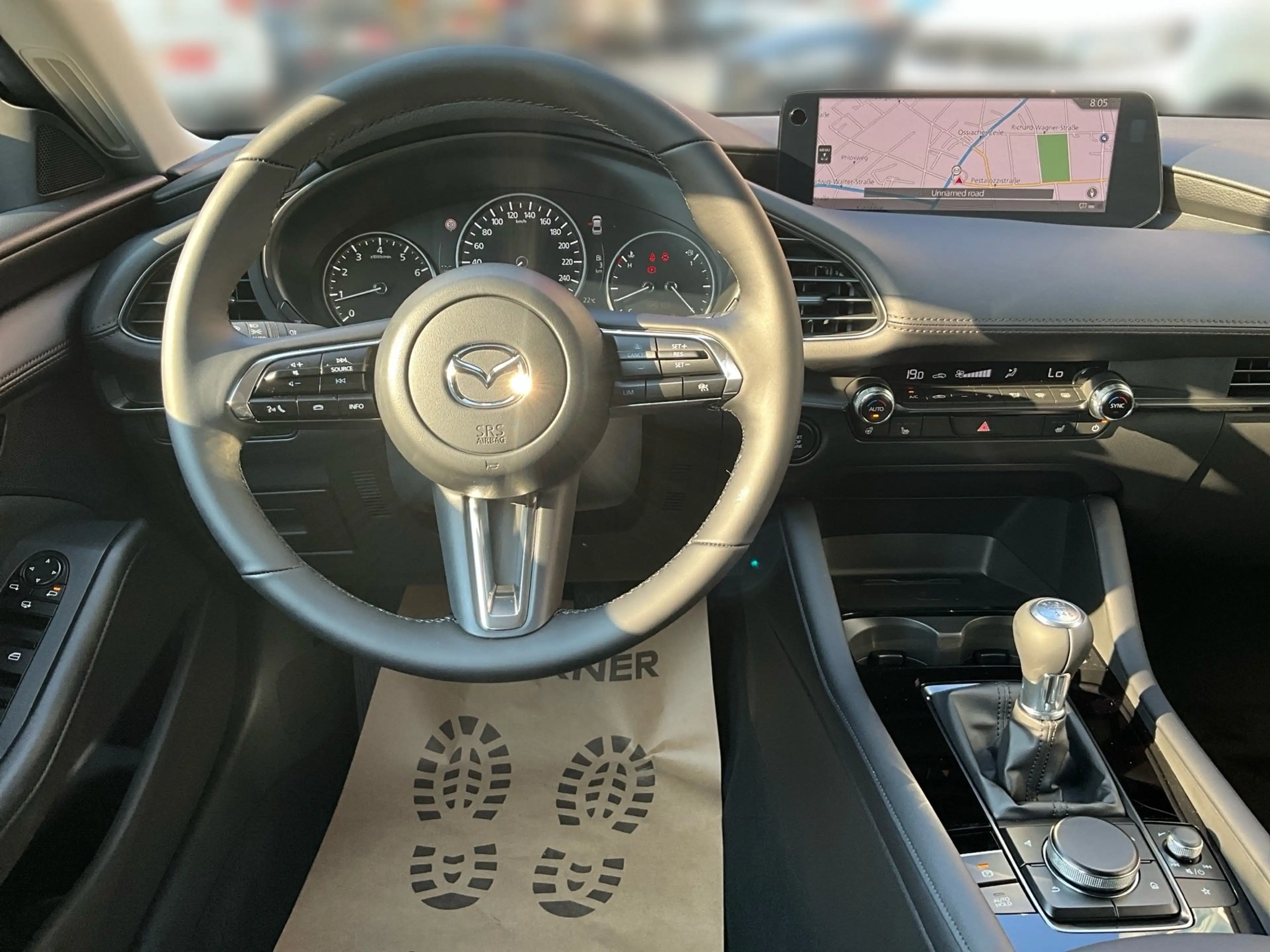 Mazda 3 SKYACTIV-X-Centre-Line HUD - Rückfahrkamera — photo 9