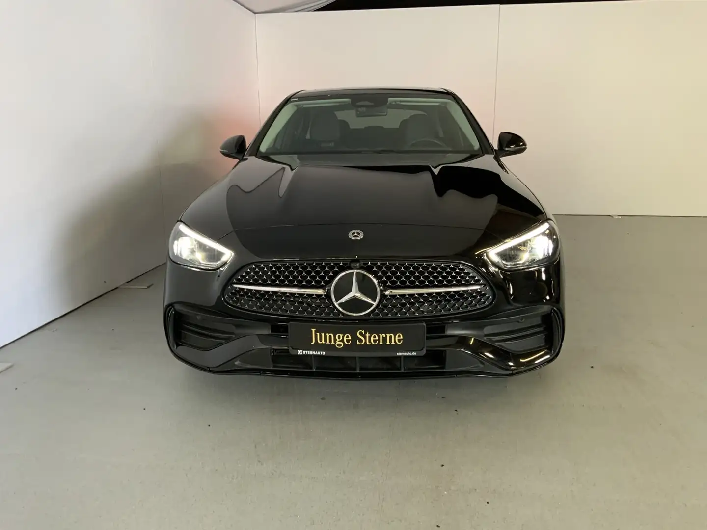 Mercedes-Benz C 220 C 220 d AMG Night Schiebedach WinterPak CarPlay Schwarz - 2