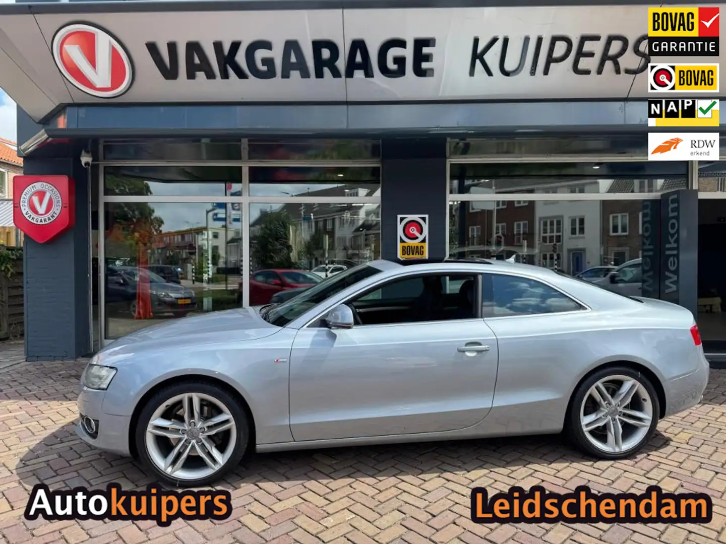 Audi A5 Coupé 3.2 FSI quattro Pro Line Gris - 1