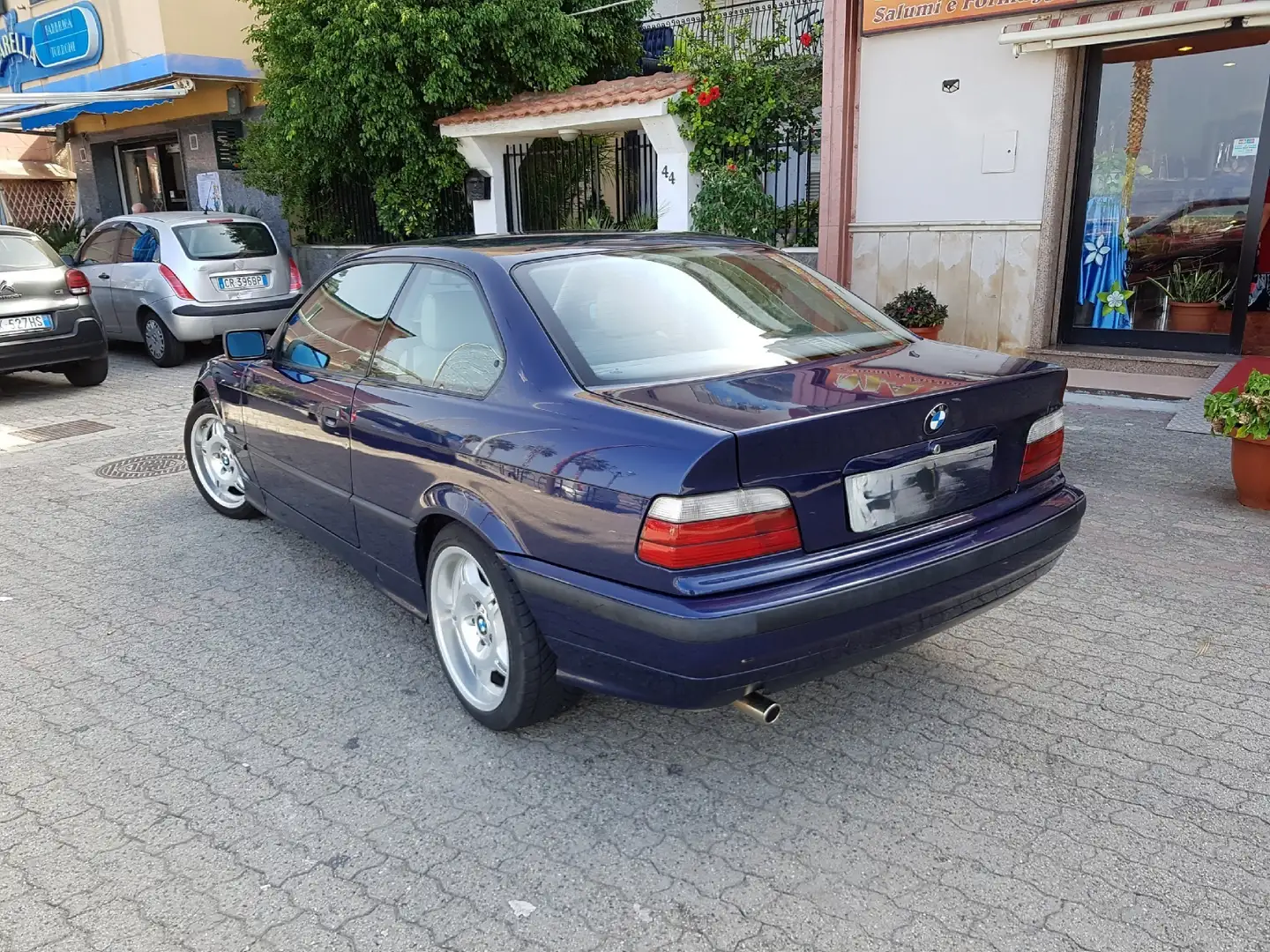 BMW 318 318is Coupe Europa c/2airbag Blau - 2