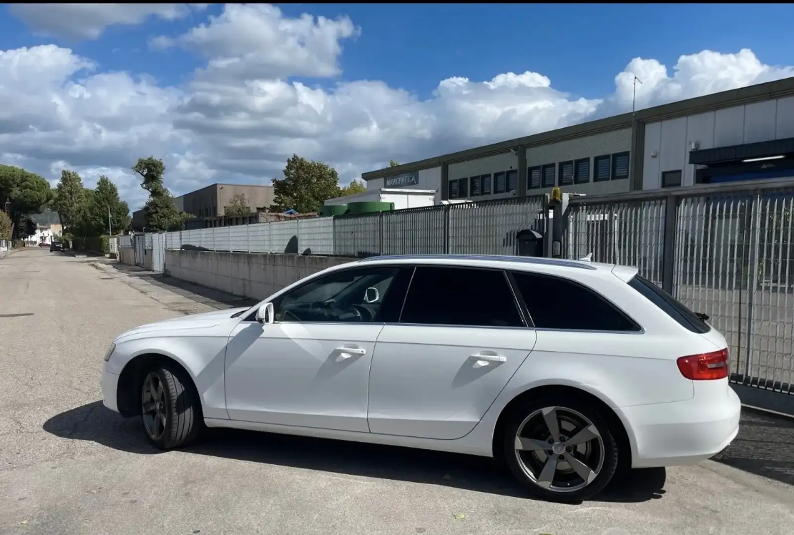 Audi A4 Avant 2.0 tdi multitronic Fap Bianco - 1