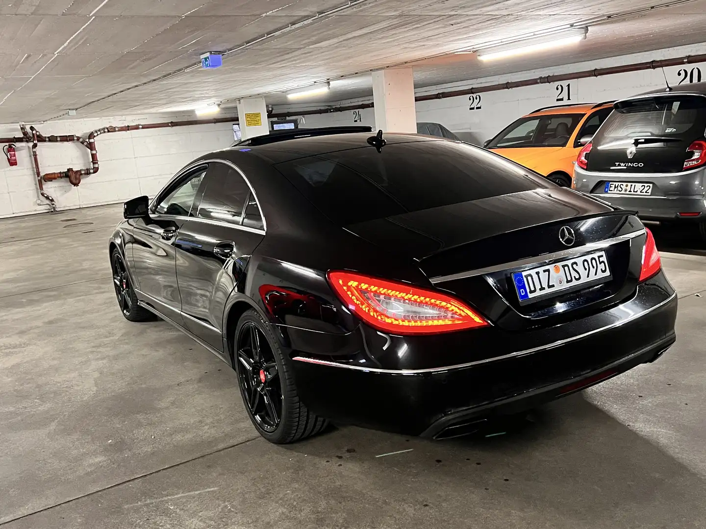 Mercedes-Benz CLS 350 CLS 350 CDI BE (218.323) Schwarz - 2