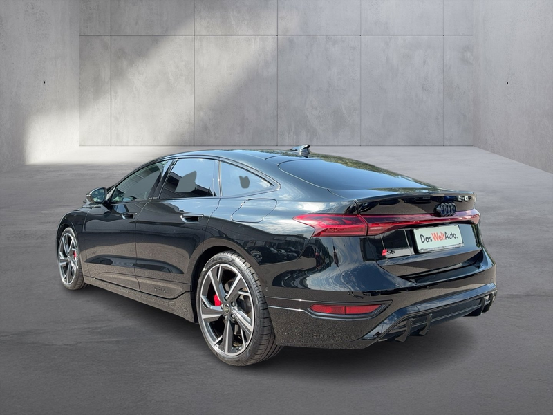 Audi S6 e-tron — photo 3