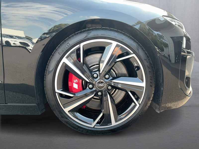Audi S6 e-tron — photo 5