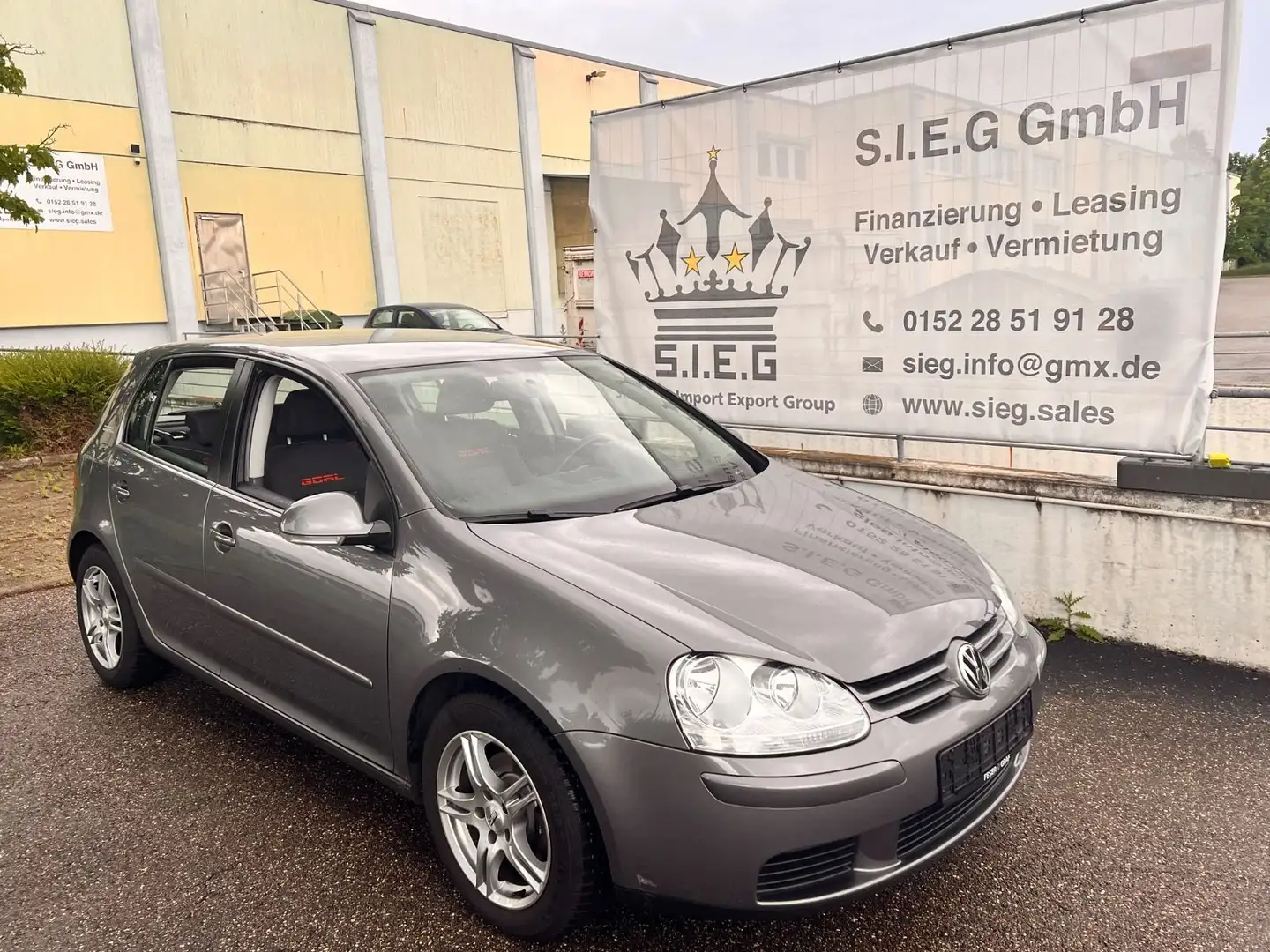 Volkswagen Golf V Lim. Goal Gris - 1