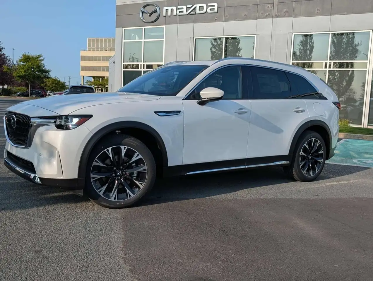2025 Mazda CX-90 PHEV
