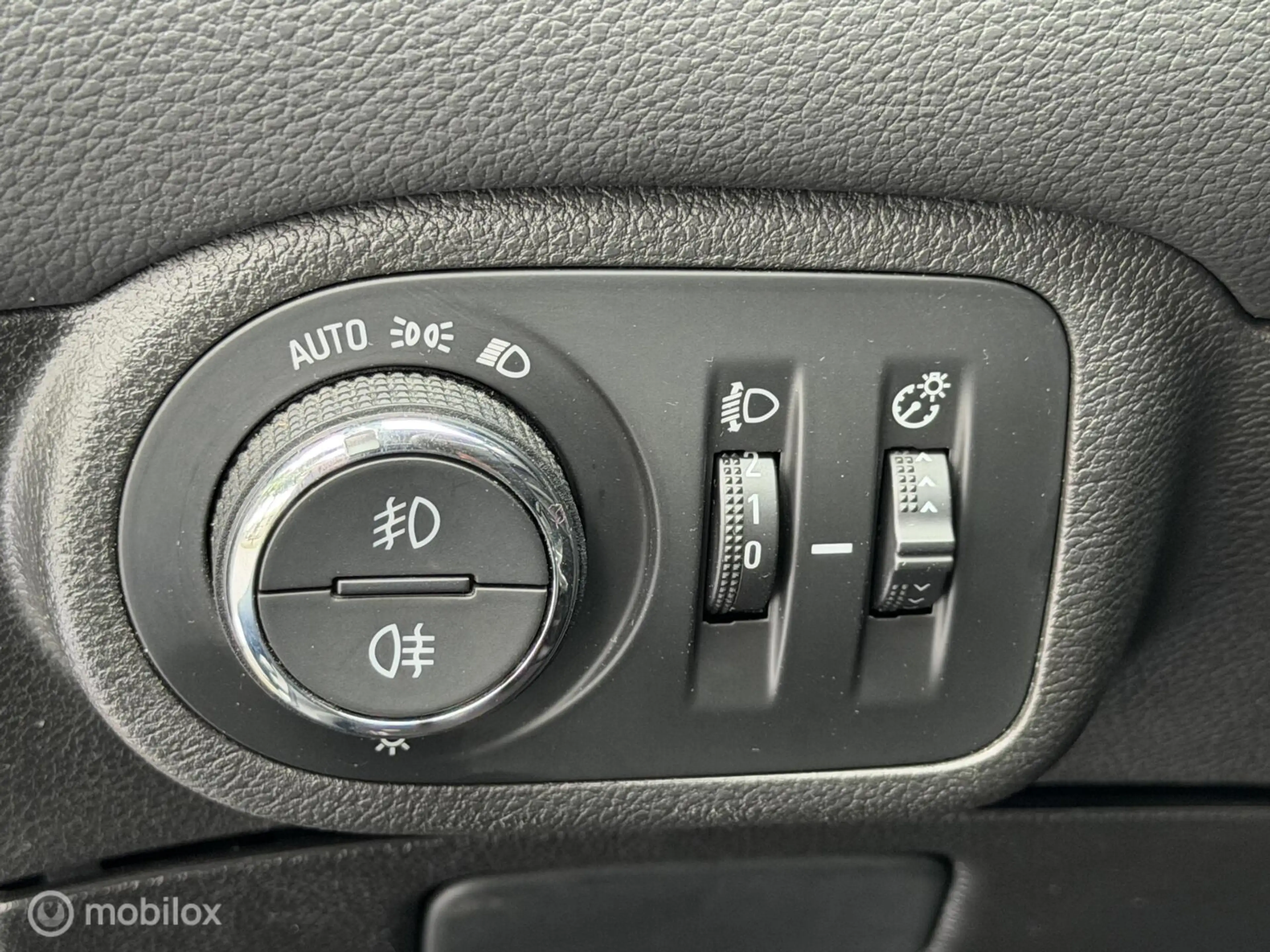 Opel Zafira 1.4 Turbo Innovation 7p. AUT Clima Cruise Navi Tre — photo 10
