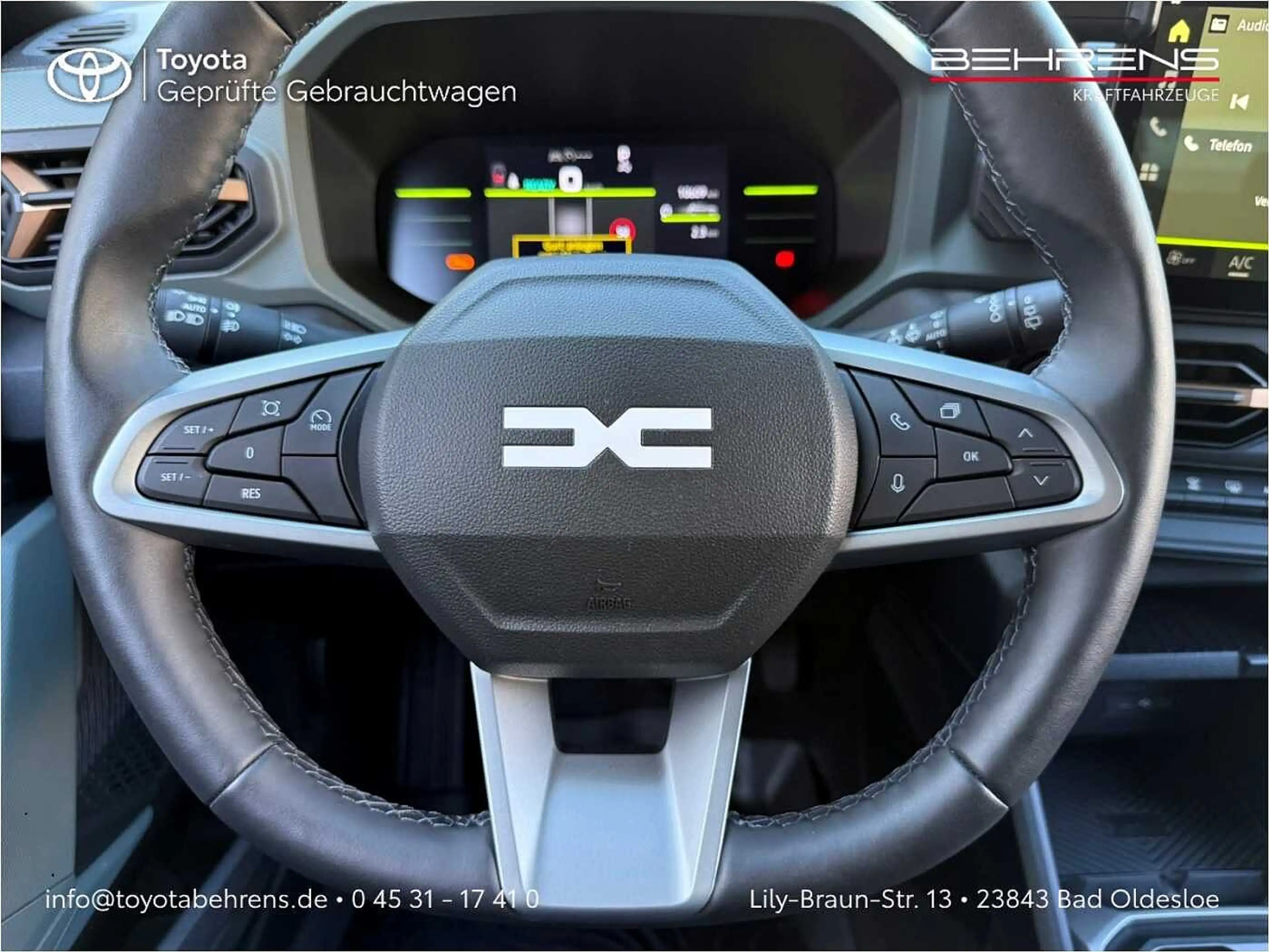 Dacia Duster 1.6 E-TECH Full Hybrid 140 Extreme | WKR — photo 10