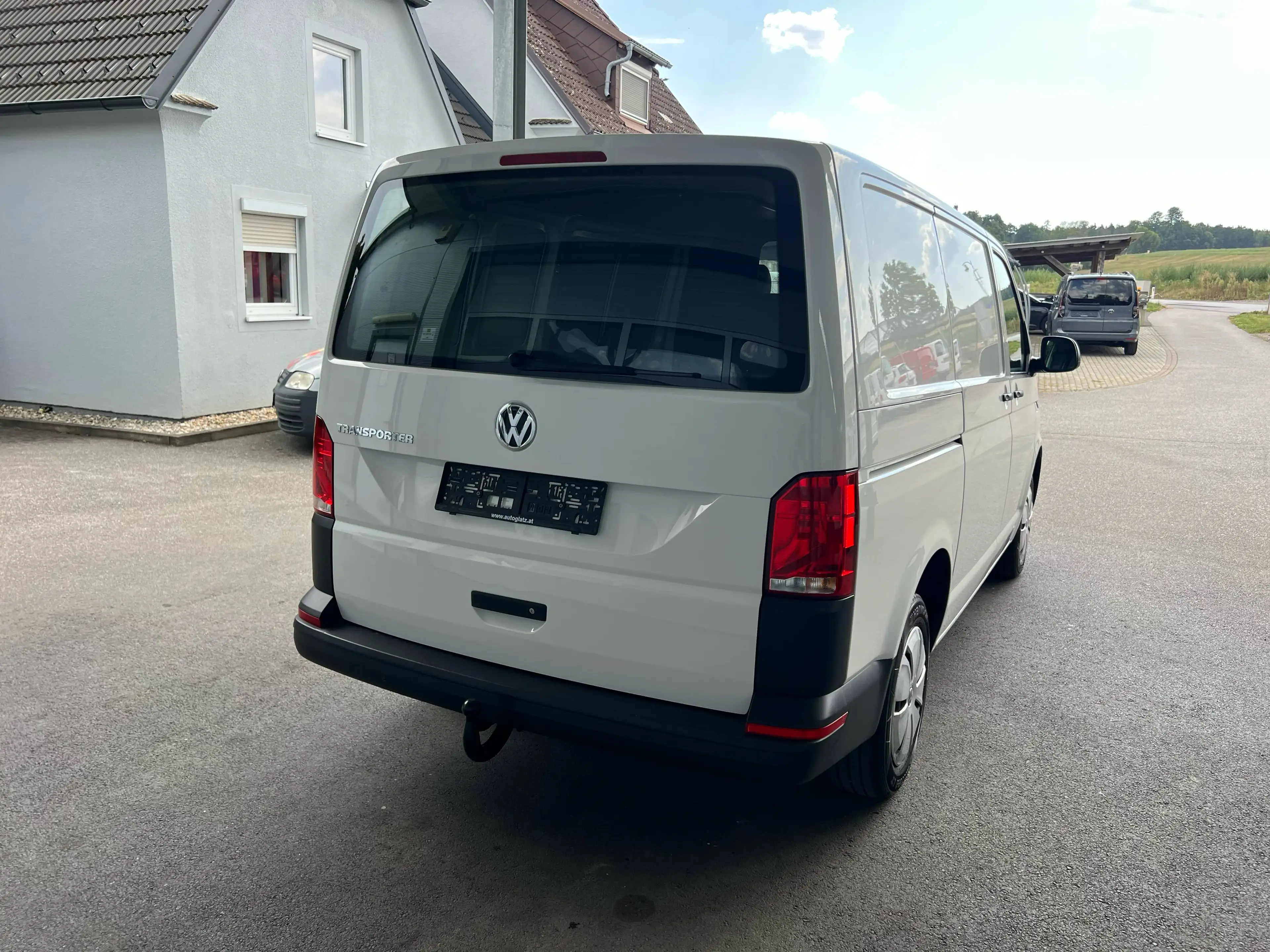 Volkswagen T6.1 Transporter Kastenwagen 2,0 TDI KLIMA/ANHÄNGEVORRICHTUNG — photo 11