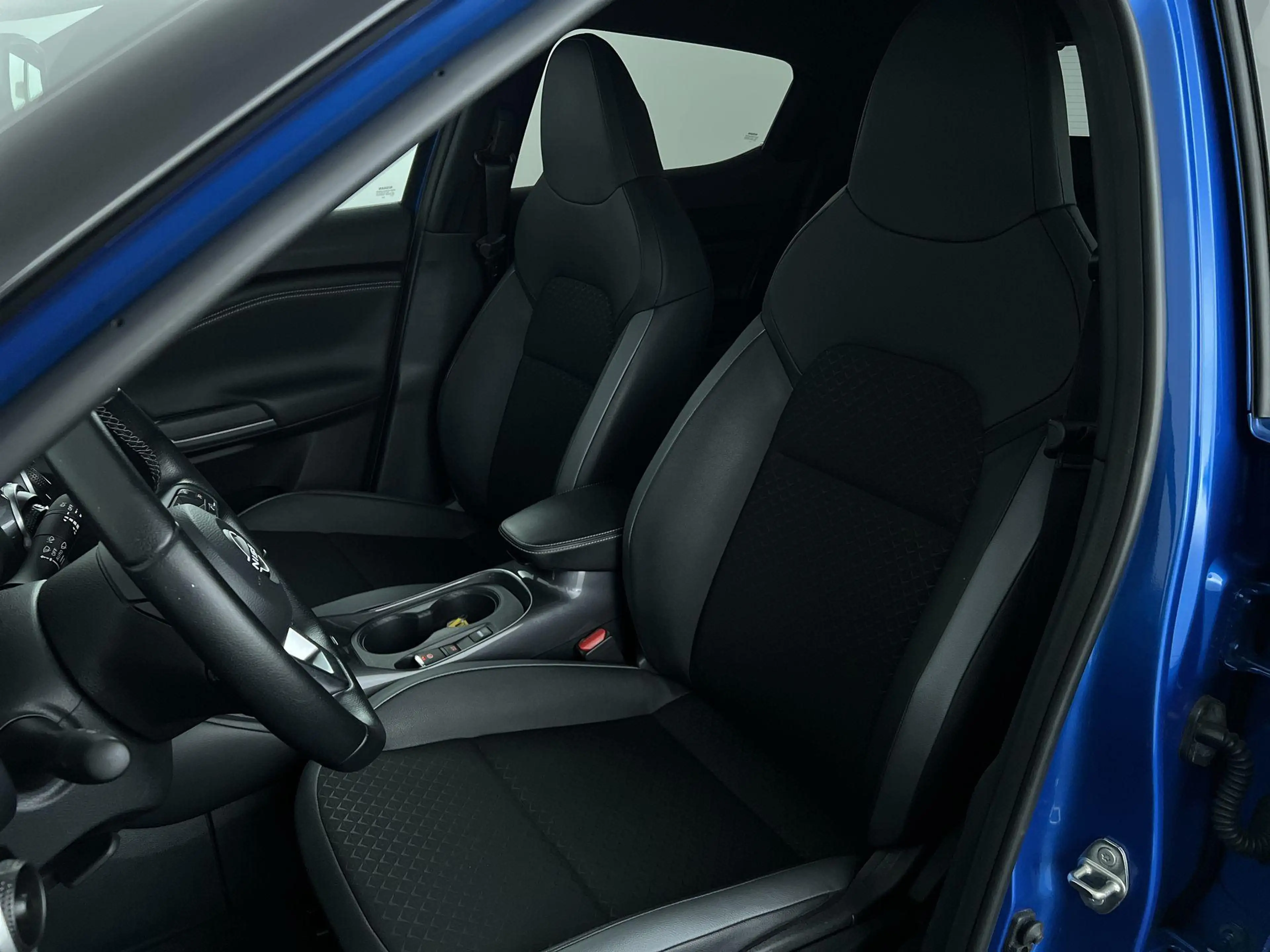 Nissan Juke 1.6 Hybrid N-Connecta — photo 11