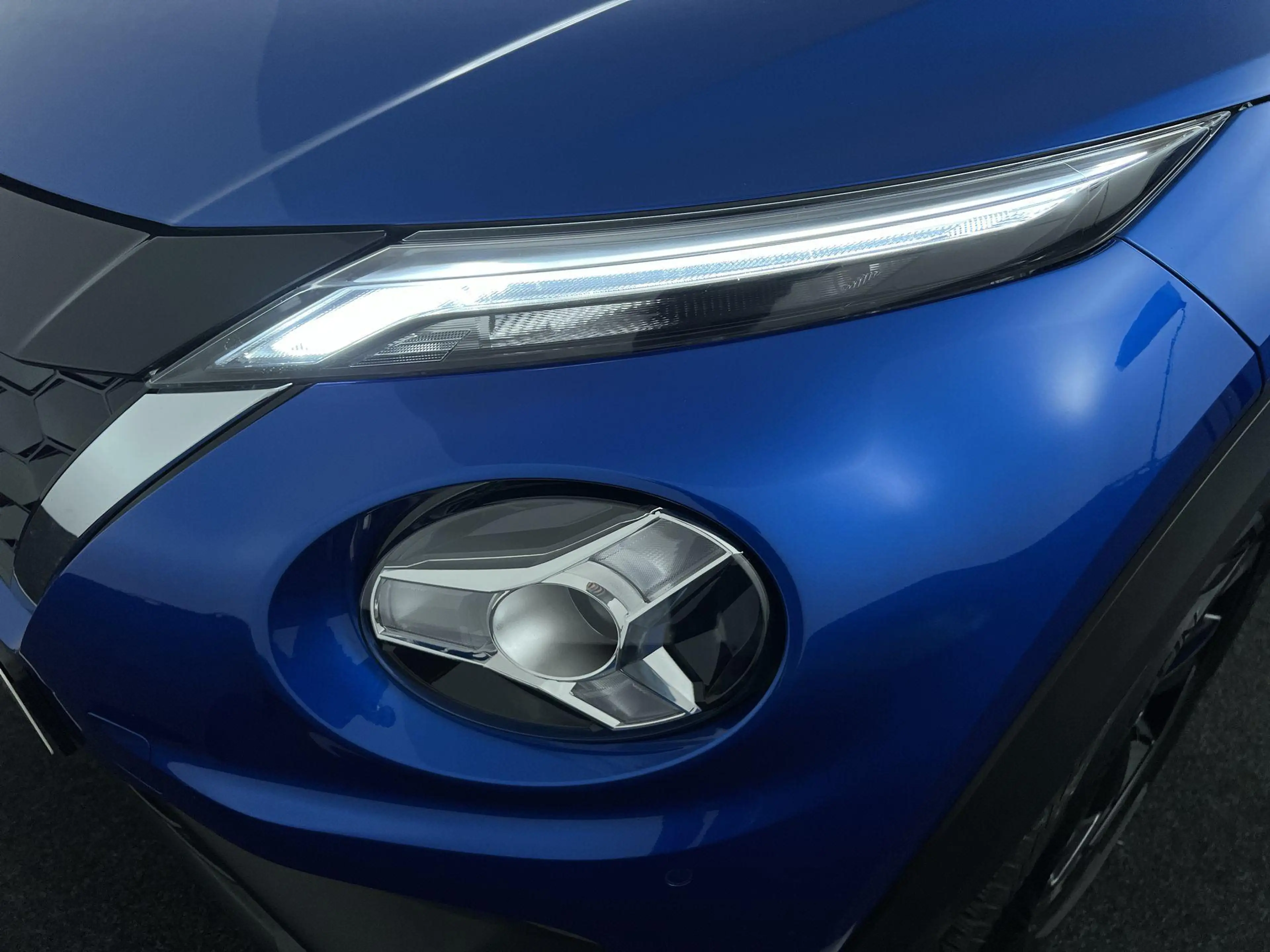 Nissan Juke 1.6 Hybrid N-Connecta — photo 9