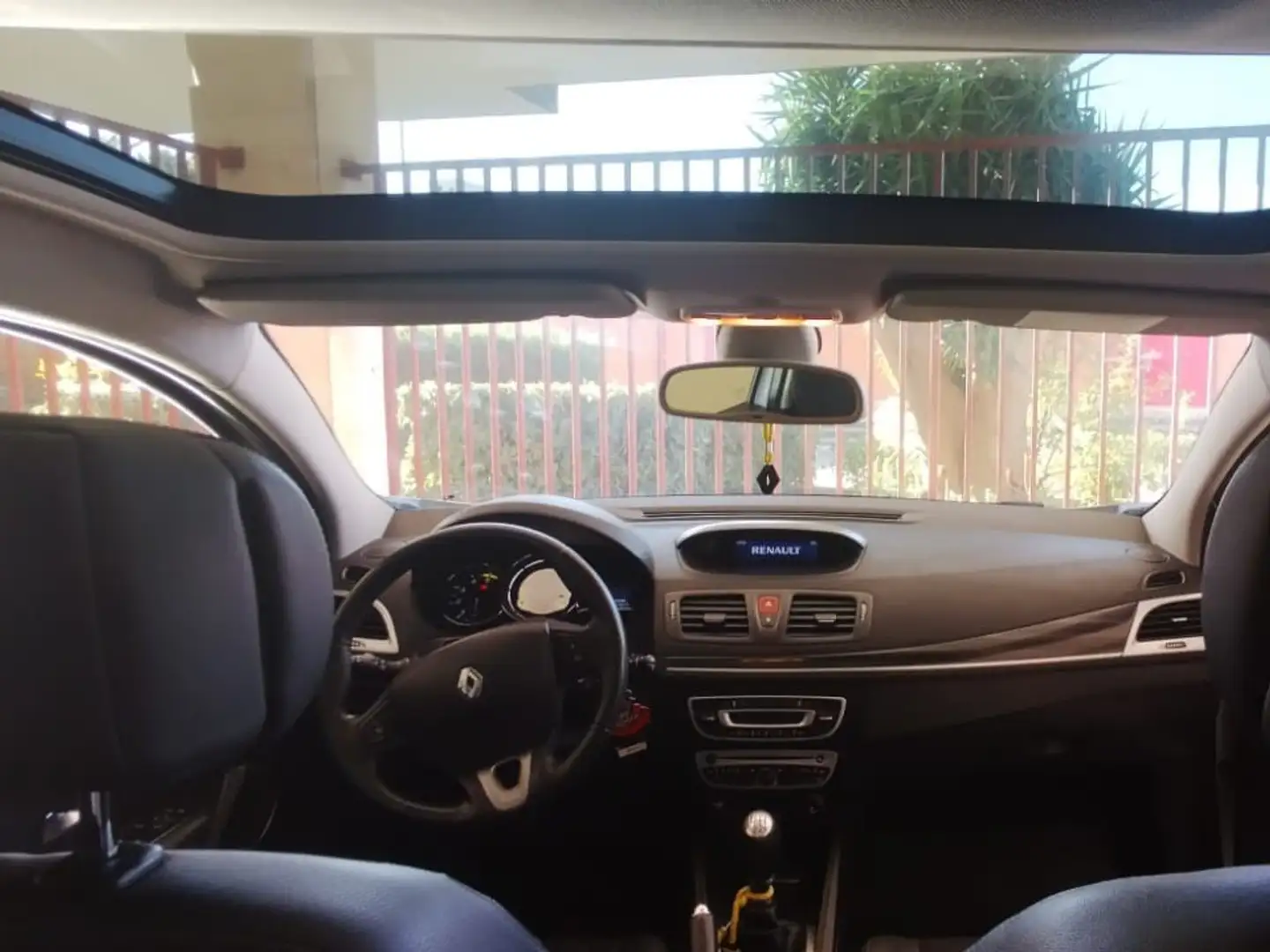 Renault Megane Coupe 1.5 dci Dynamique 110cv - 1