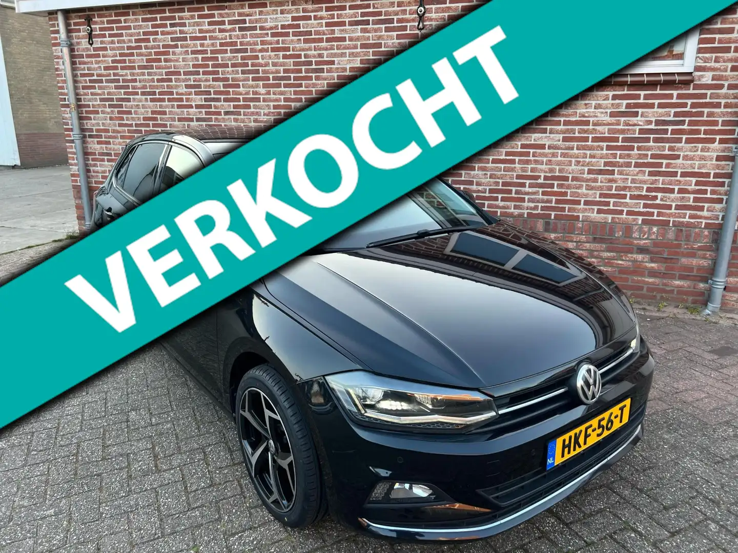 Volkswagen Polo 1.0 TSI Highline | Led | 17 inch R Line | Automaat Zwart - 1